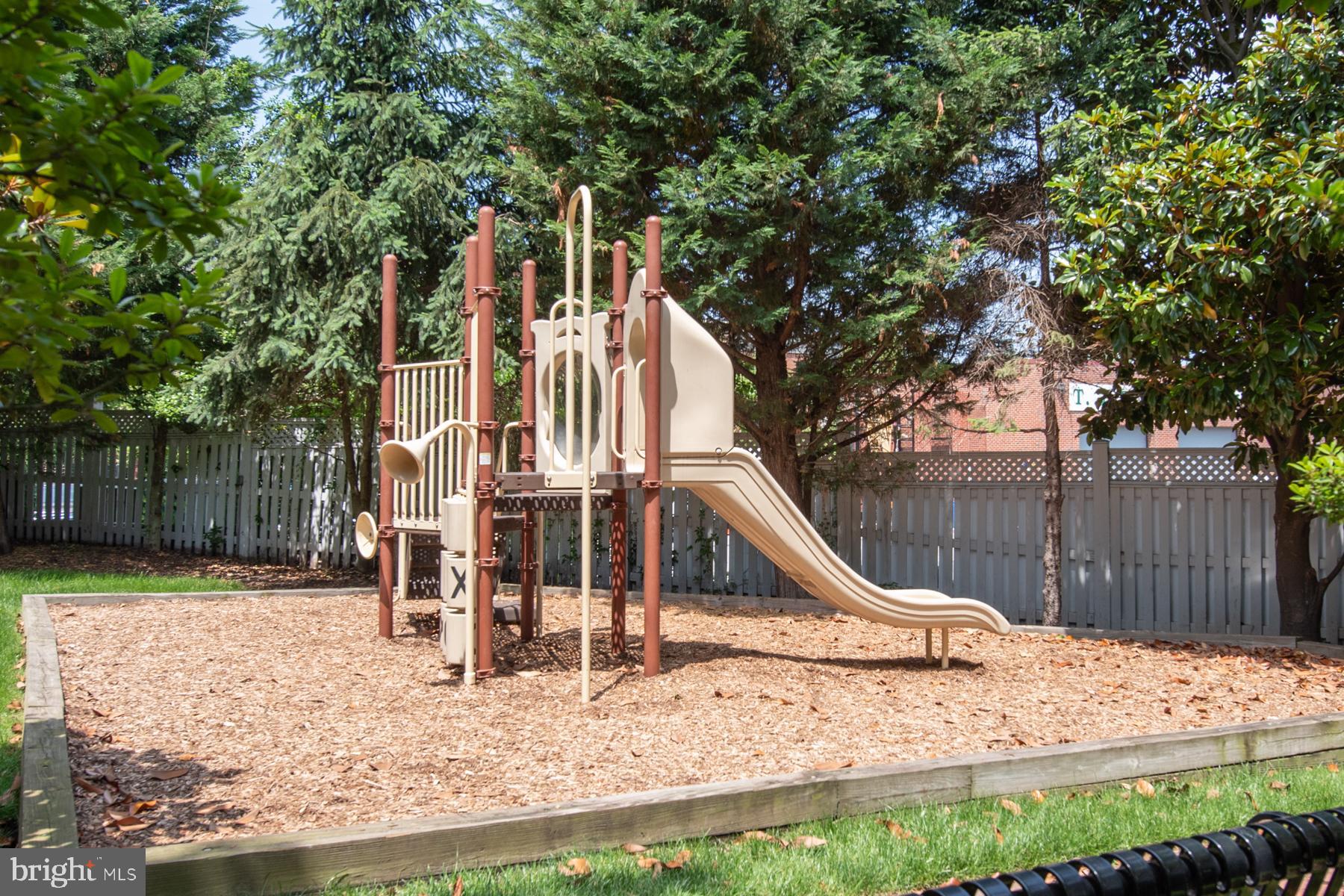 1404 Roundhouse Ln #309