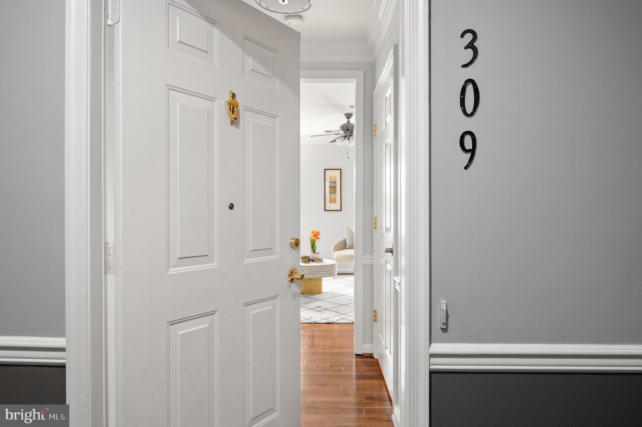 1404 Roundhouse Ln #309