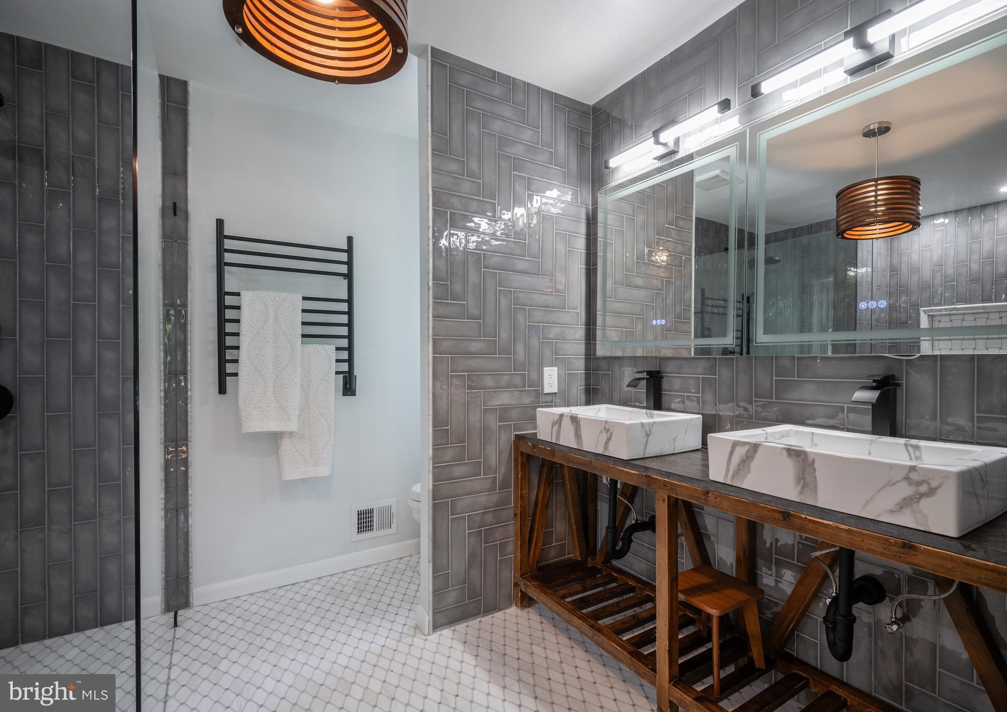 605 E Timber Branch Pkwy