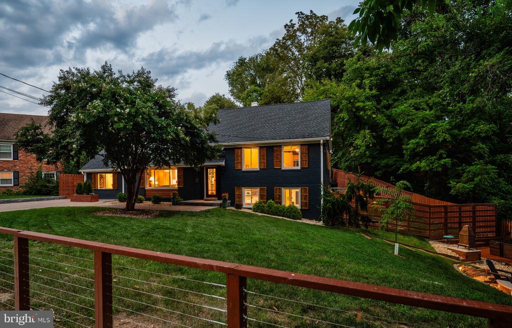 605 E Timber Branch Pkwy