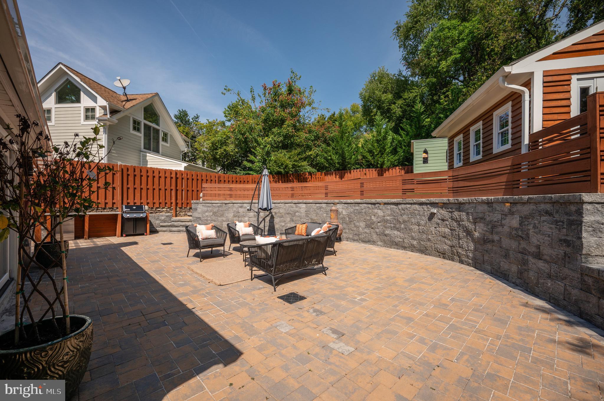 605 E Timber Branch Pkwy