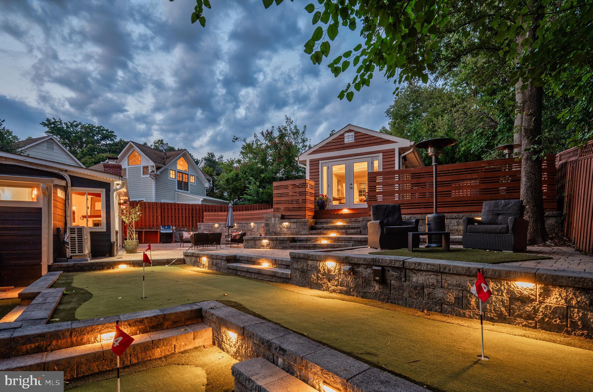 605 E Timber Branch Pkwy