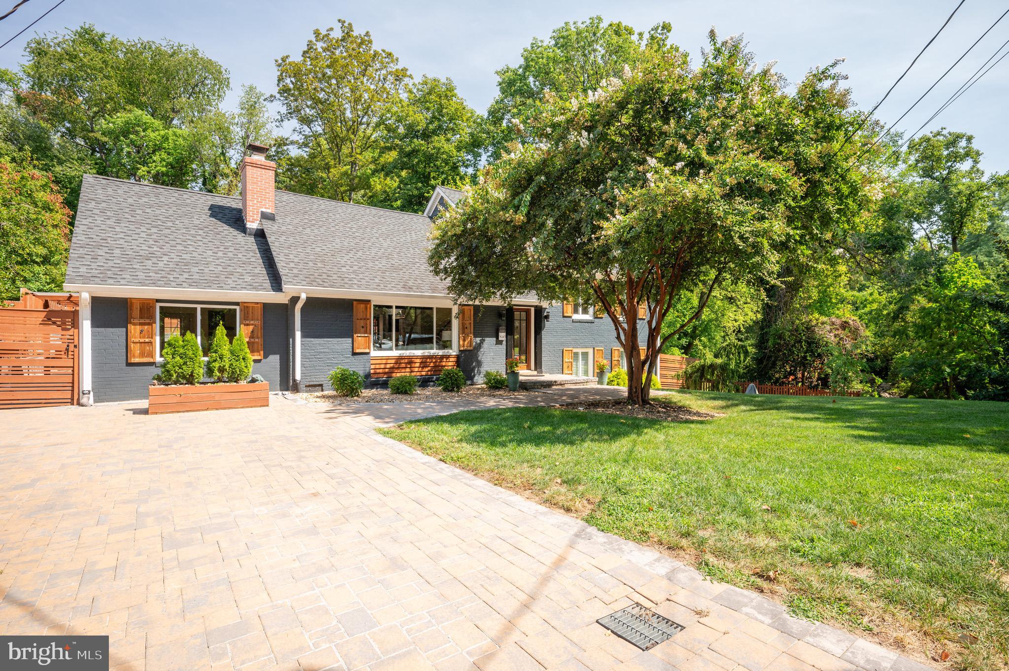 605 E Timber Branch Pkwy