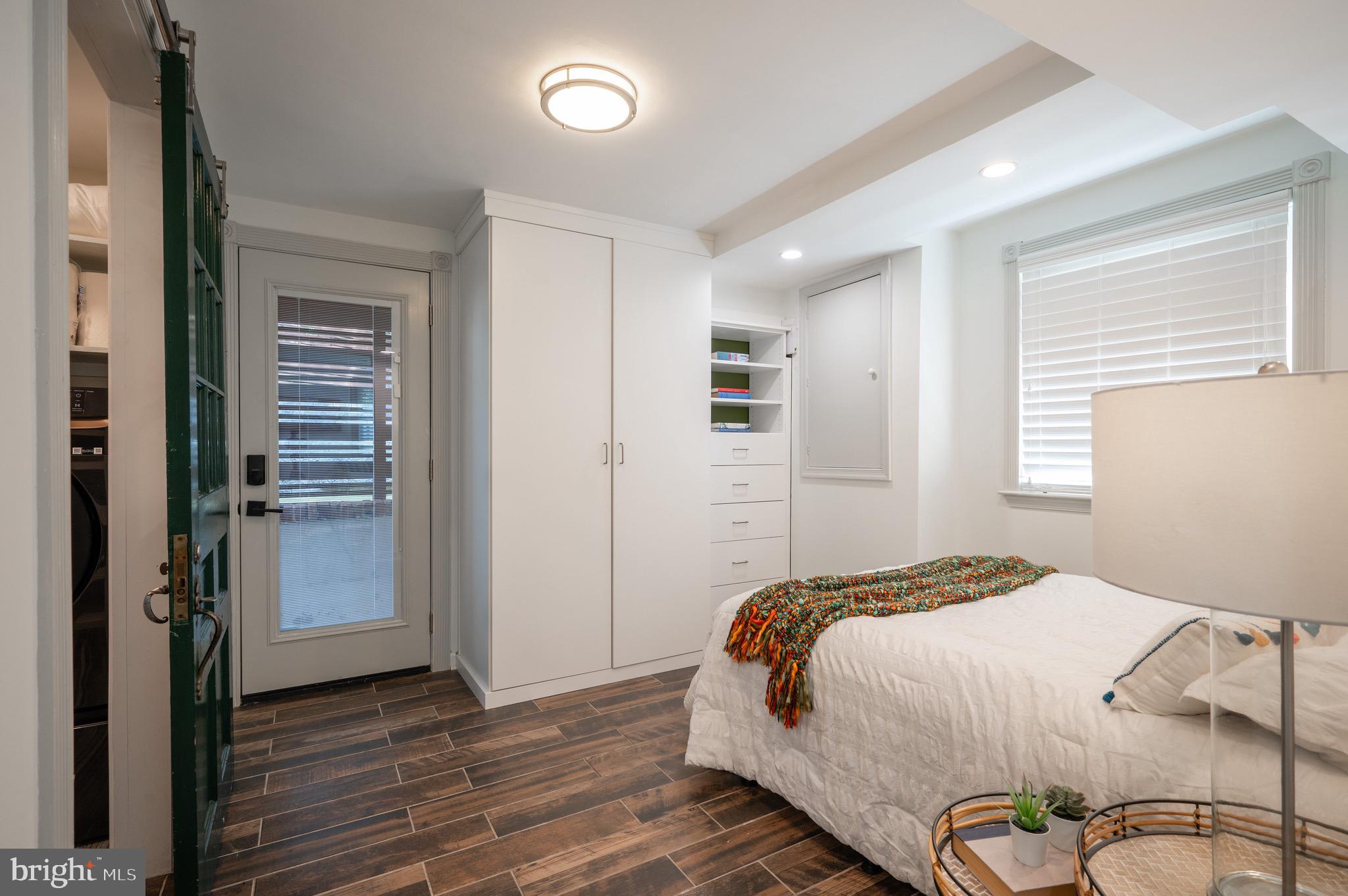 605 E Timber Branch Pkwy