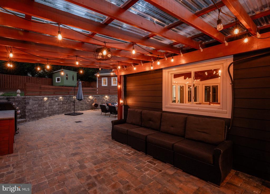 605 E Timber Branch Pkwy