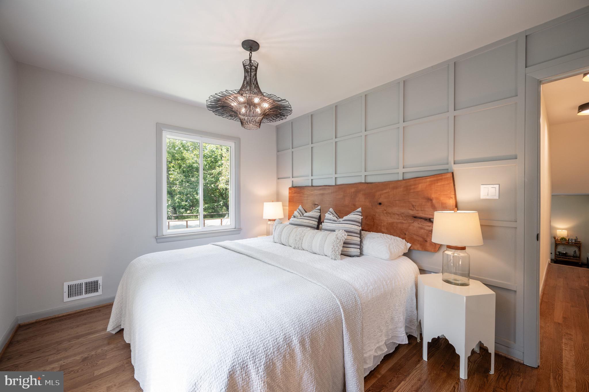 605 E Timber Branch Pkwy