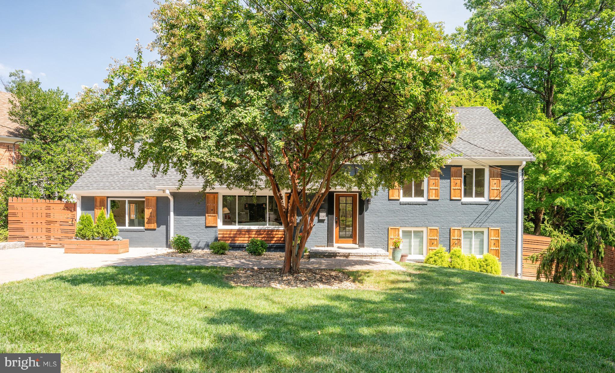 605 E Timber Branch Pkwy