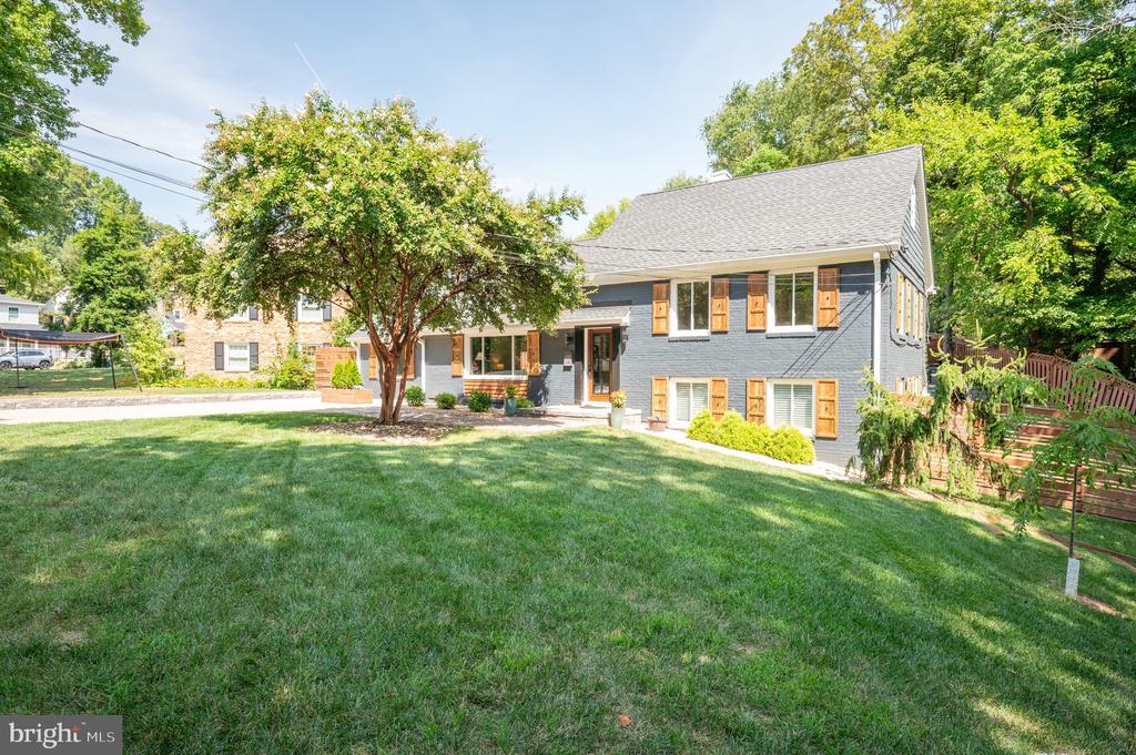 605 E Timber Branch Pkwy
