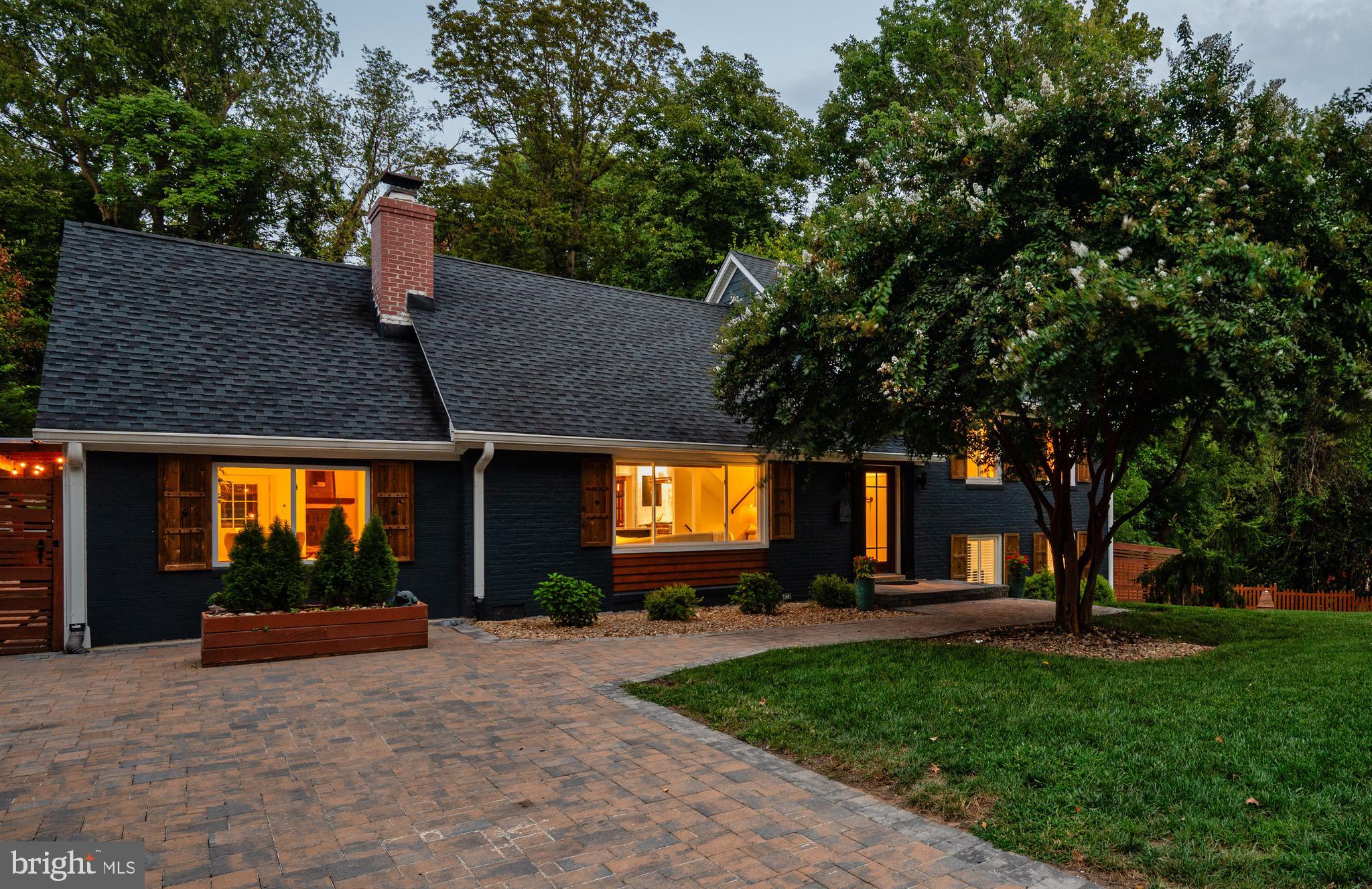 605 E Timber Branch Pkwy