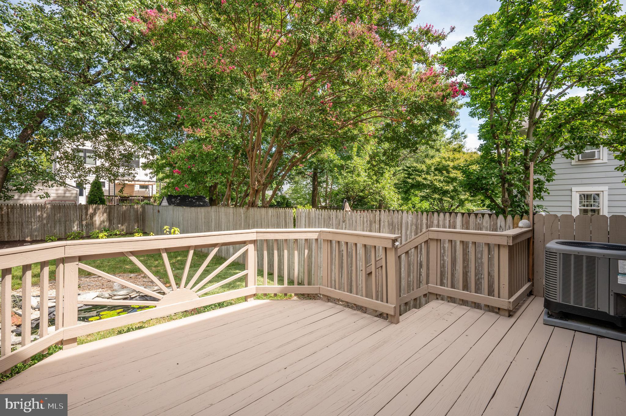 208 E Bellefonte Ave