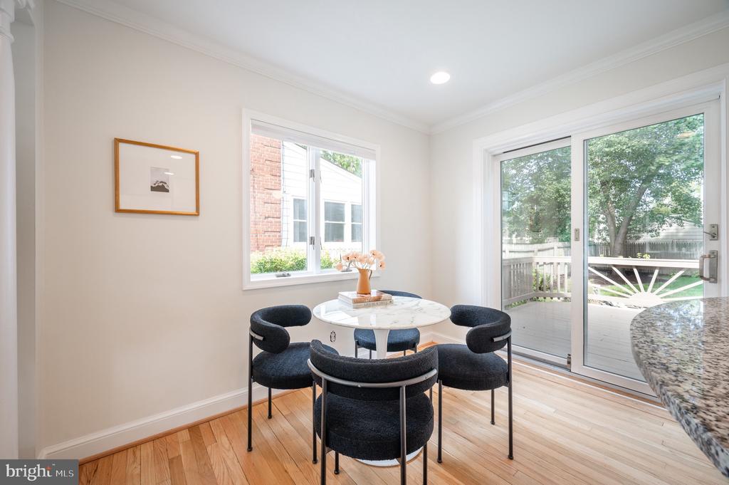 208 E Bellefonte Ave