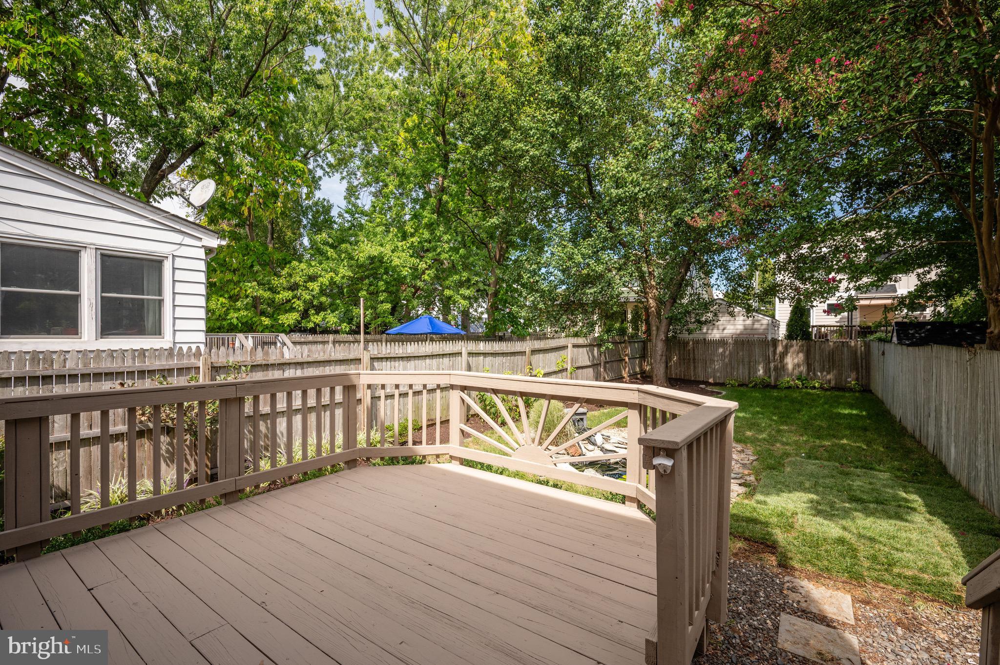 208 E Bellefonte Ave