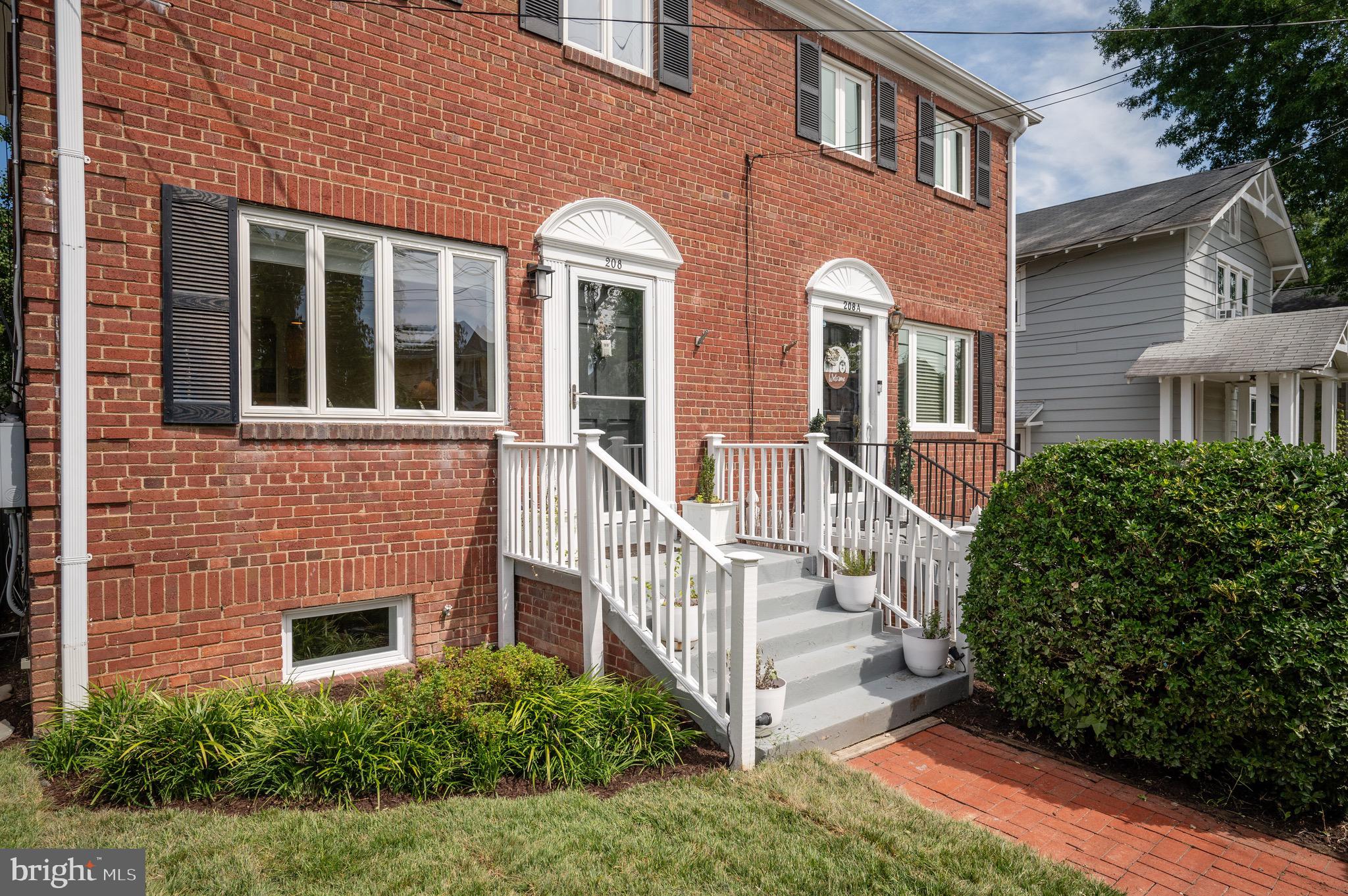208 E Bellefonte Ave