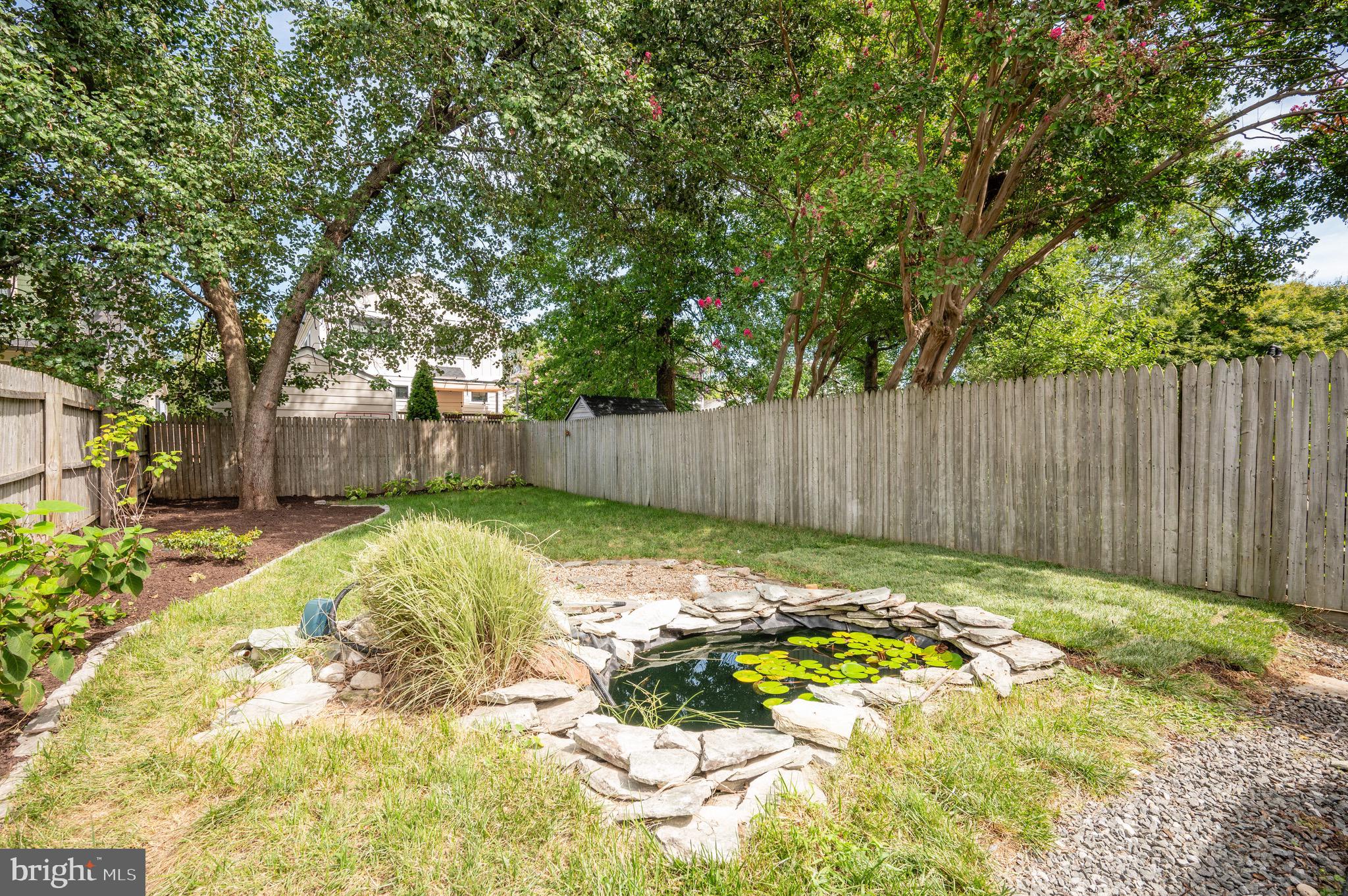 208 E Bellefonte Ave