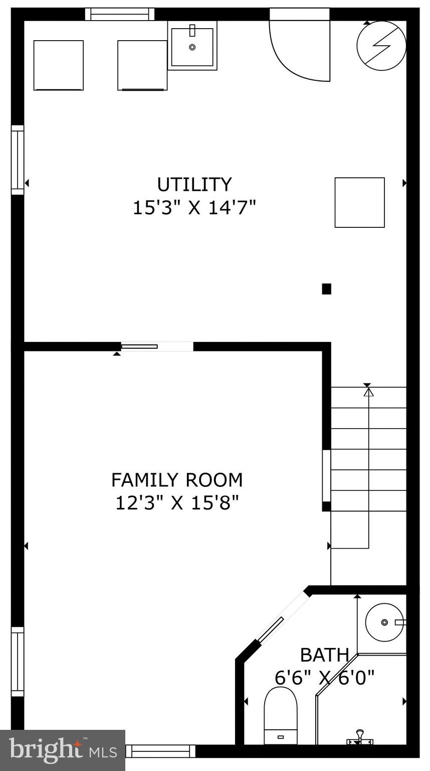 39 E Bellefonte Ave #1/2
