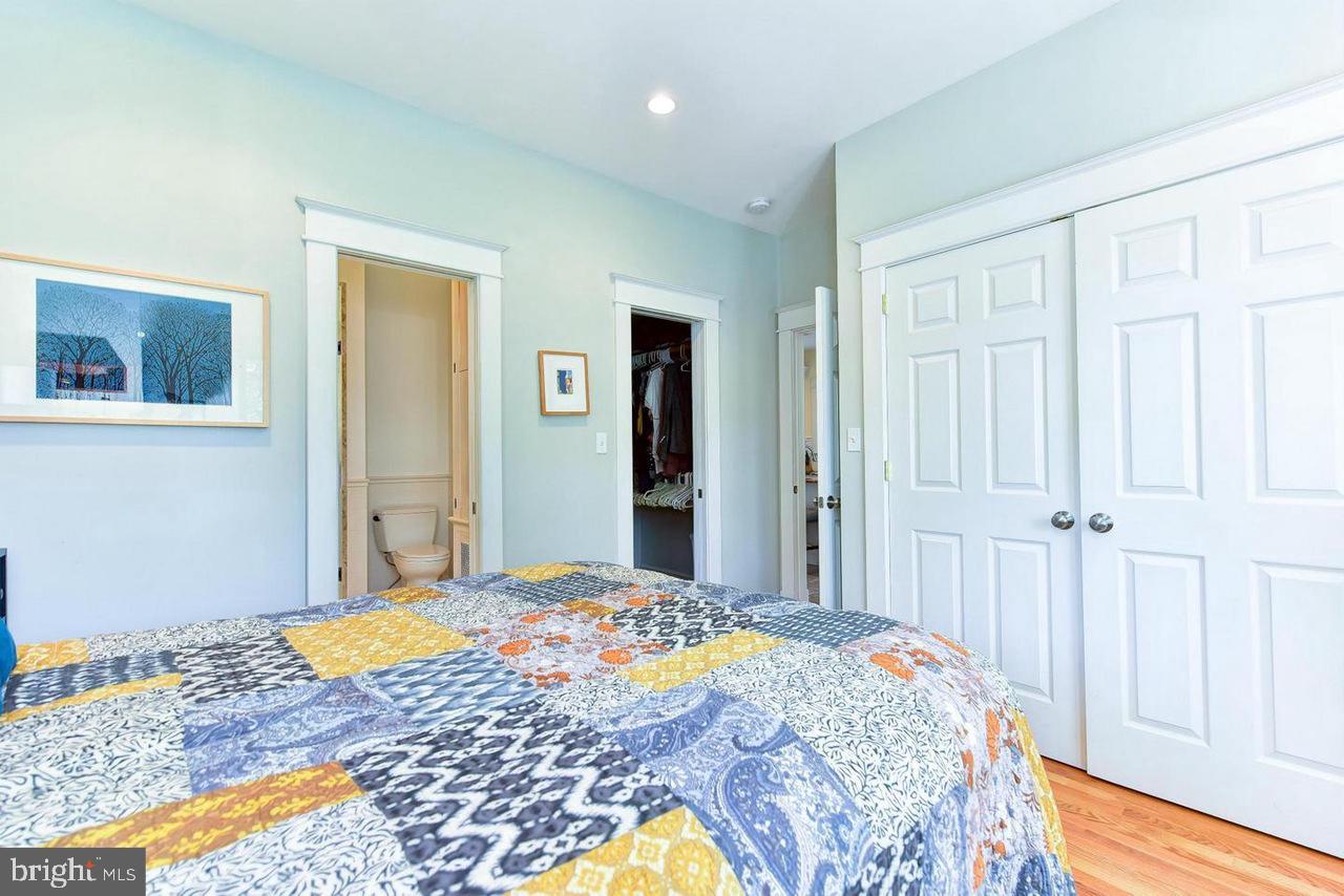 316 E CUSTIS AVE