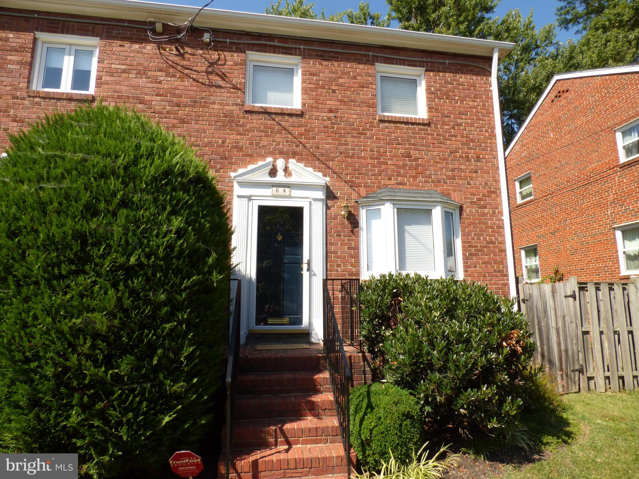 6 E MYRTLE ST #A