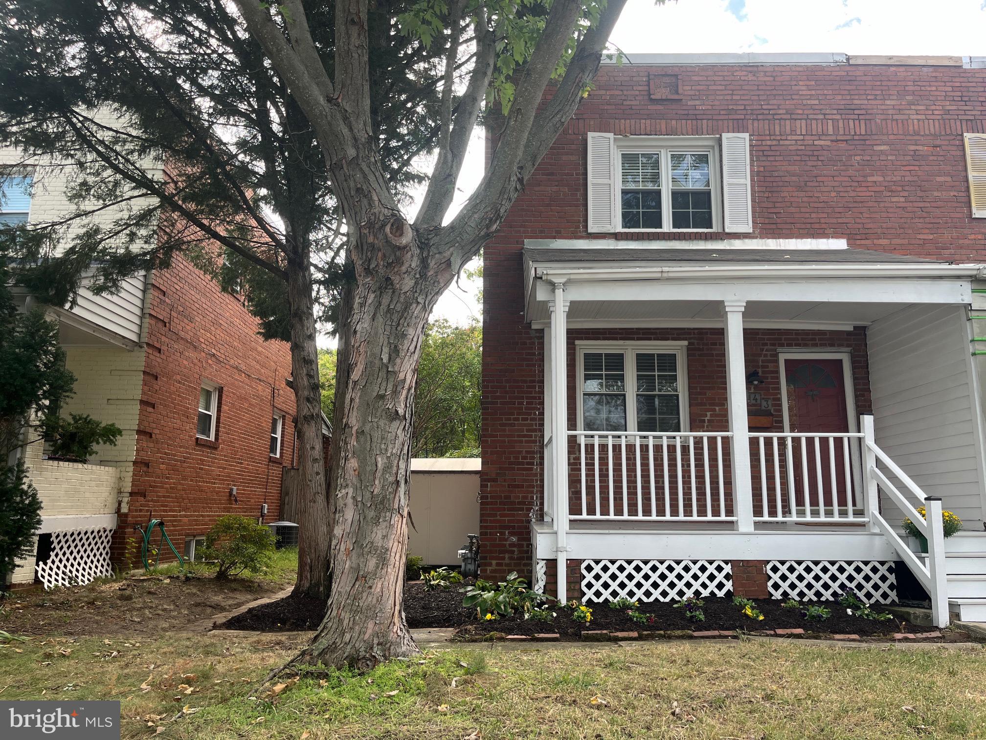 143 LYNHAVEN DR