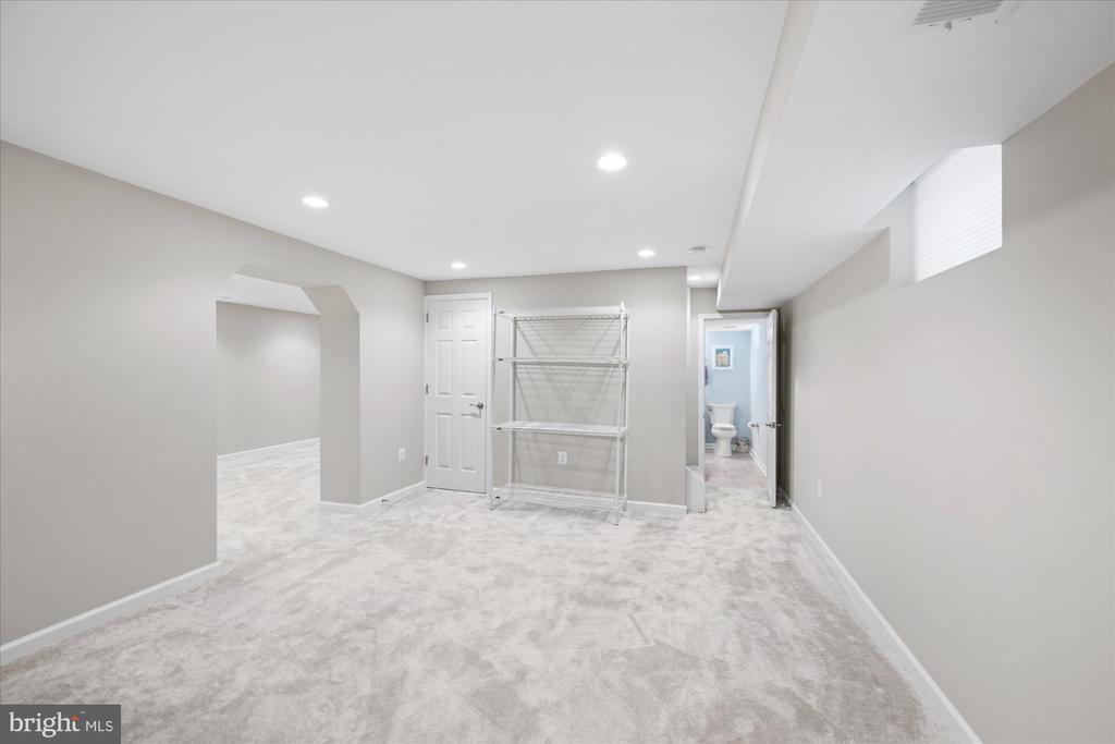 1403 Key Dr