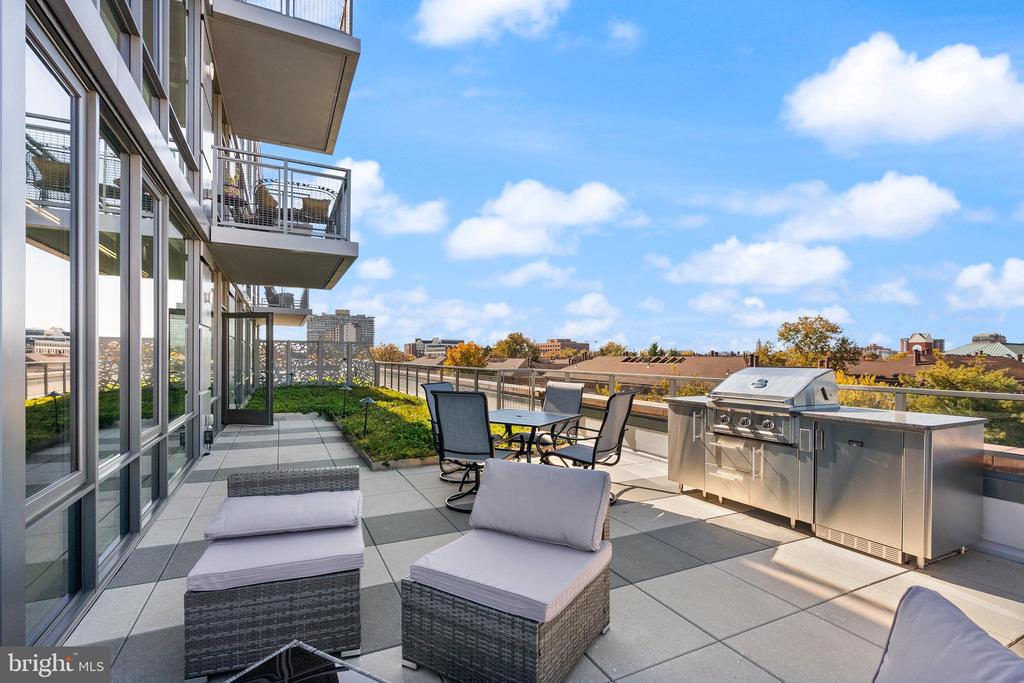 1201 N ROYAL STREET Unit: 505