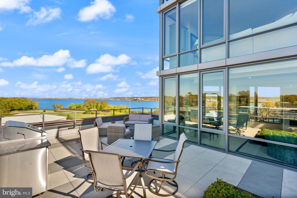1201 N ROYAL STREET Unit: 505