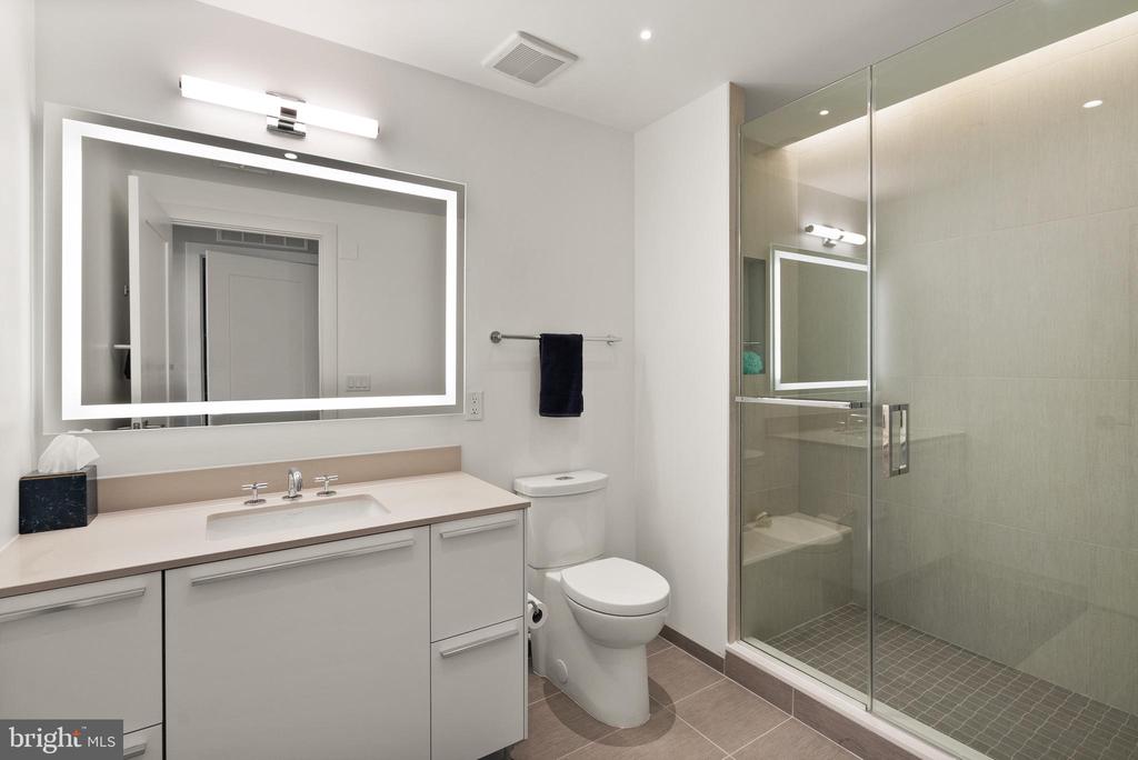 1201 N ROYAL STREET Unit: 505