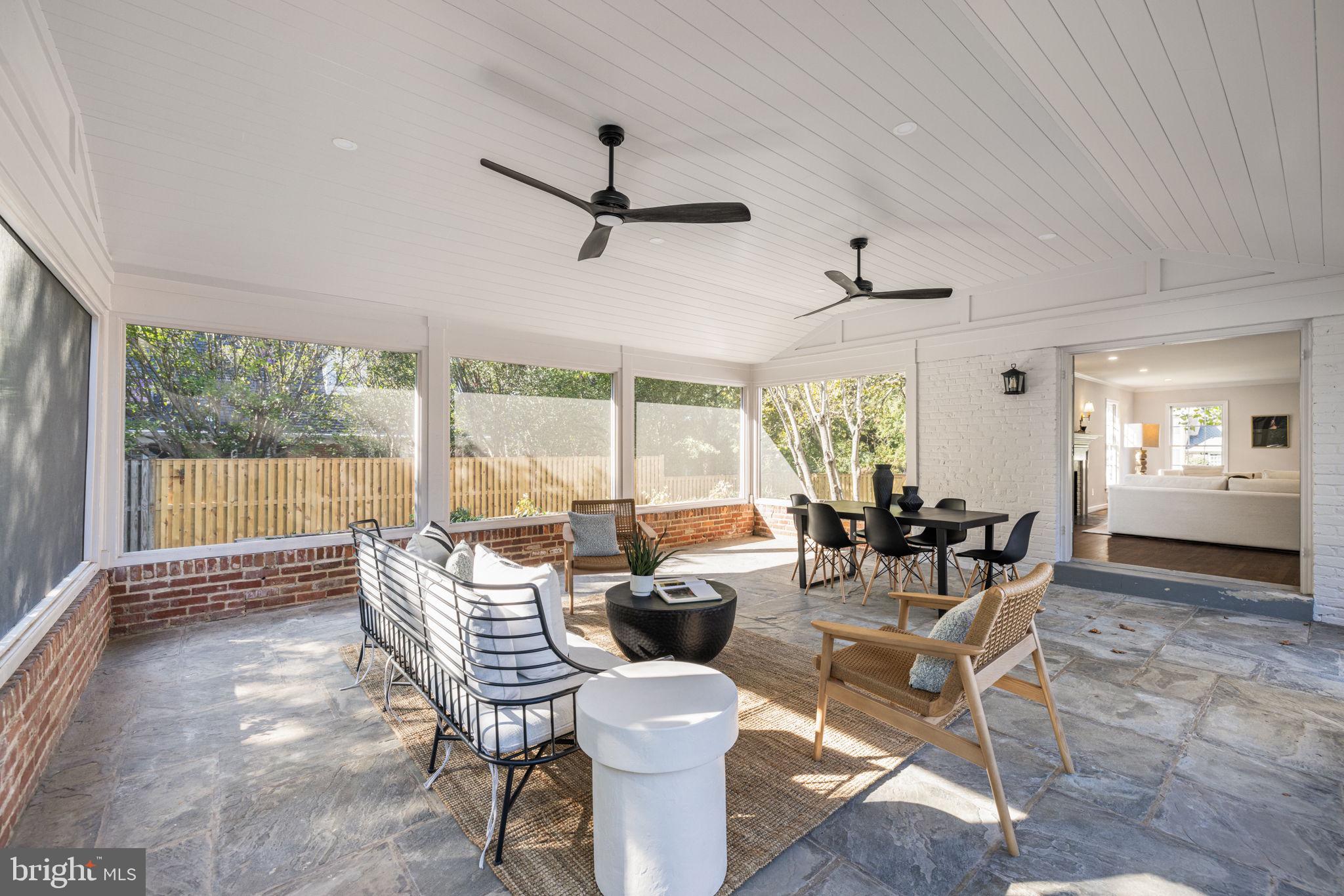 3568 Trinity Dr