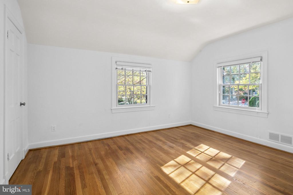 400 Cambridge Rd