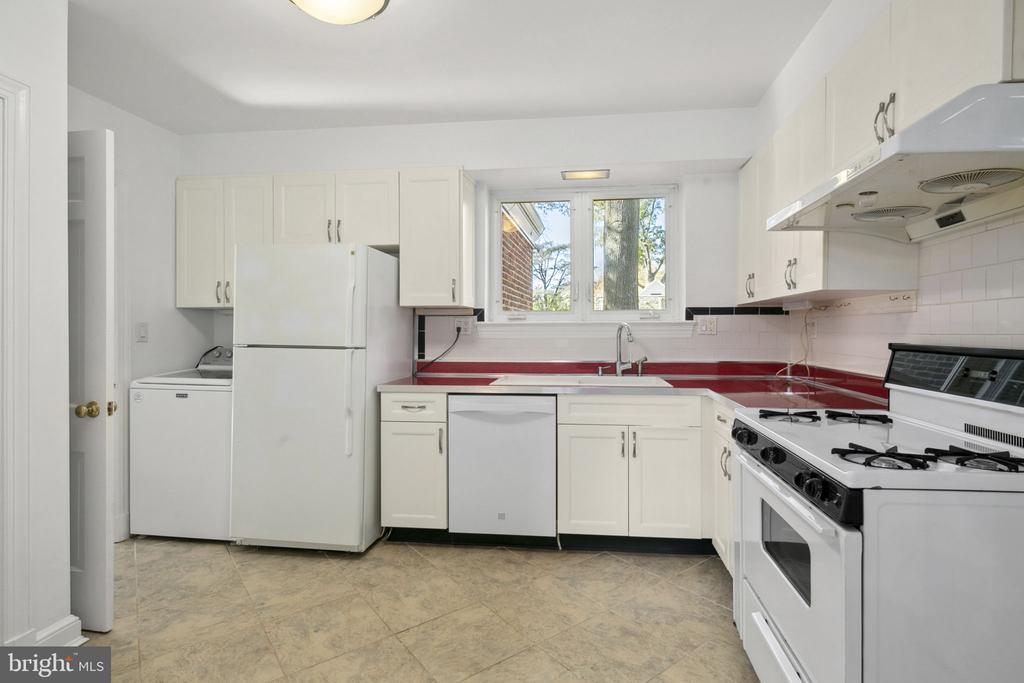 400 Cambridge Rd