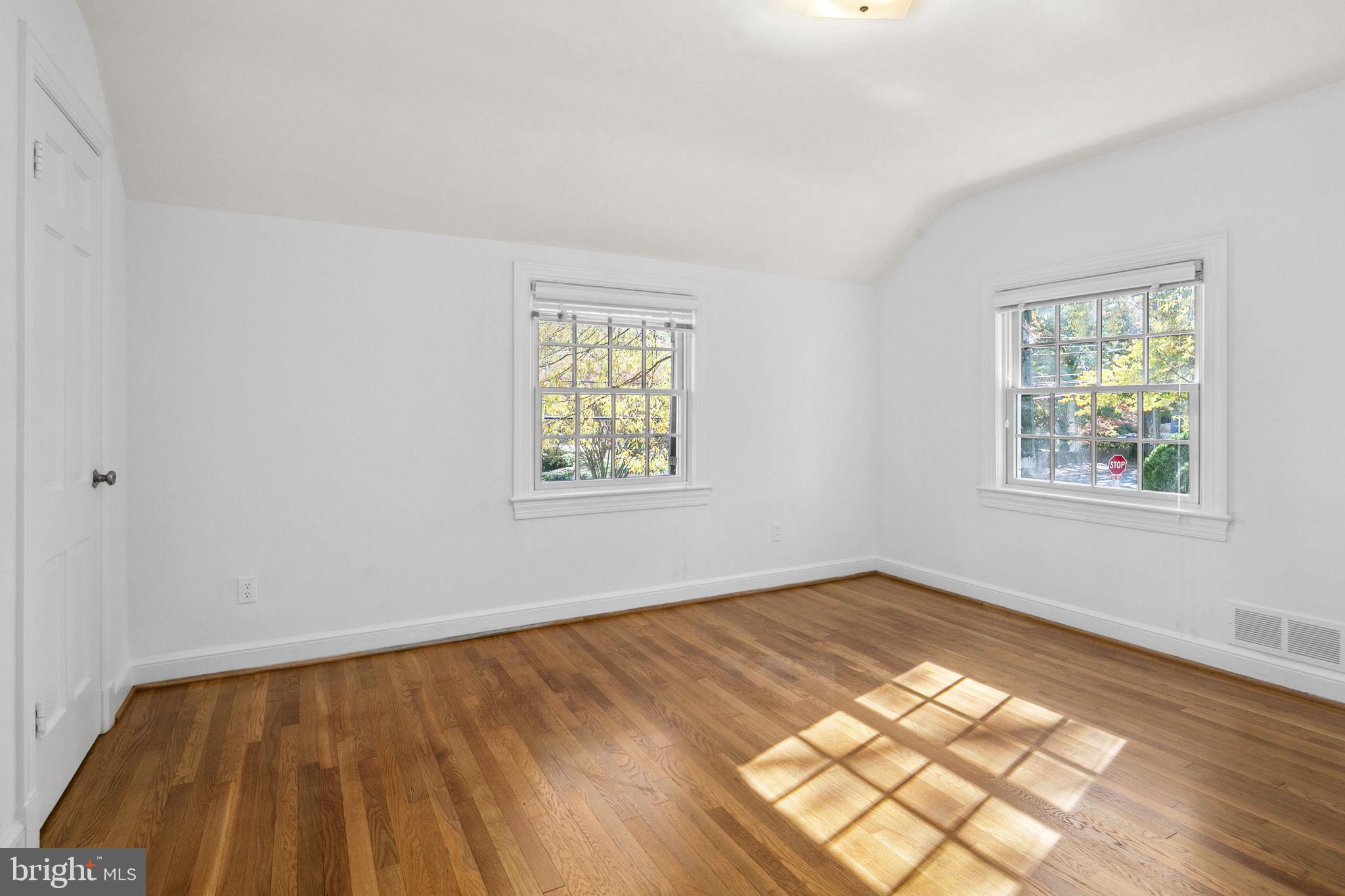 400 Cambridge Rd