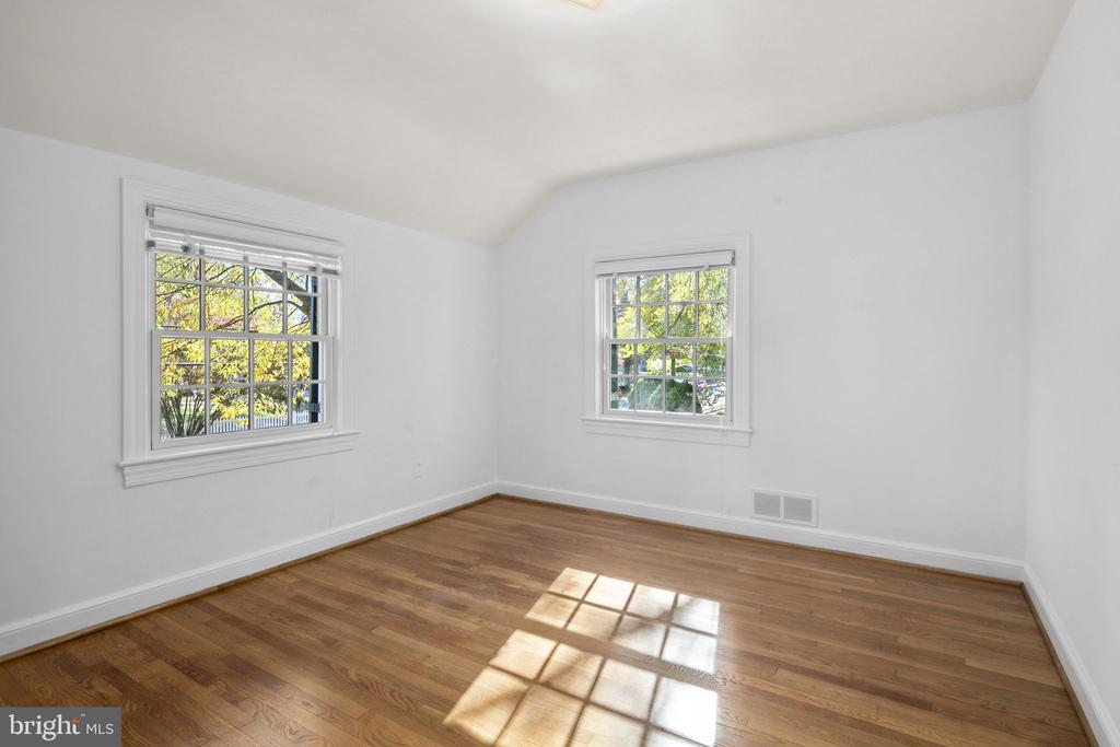 400 Cambridge Rd