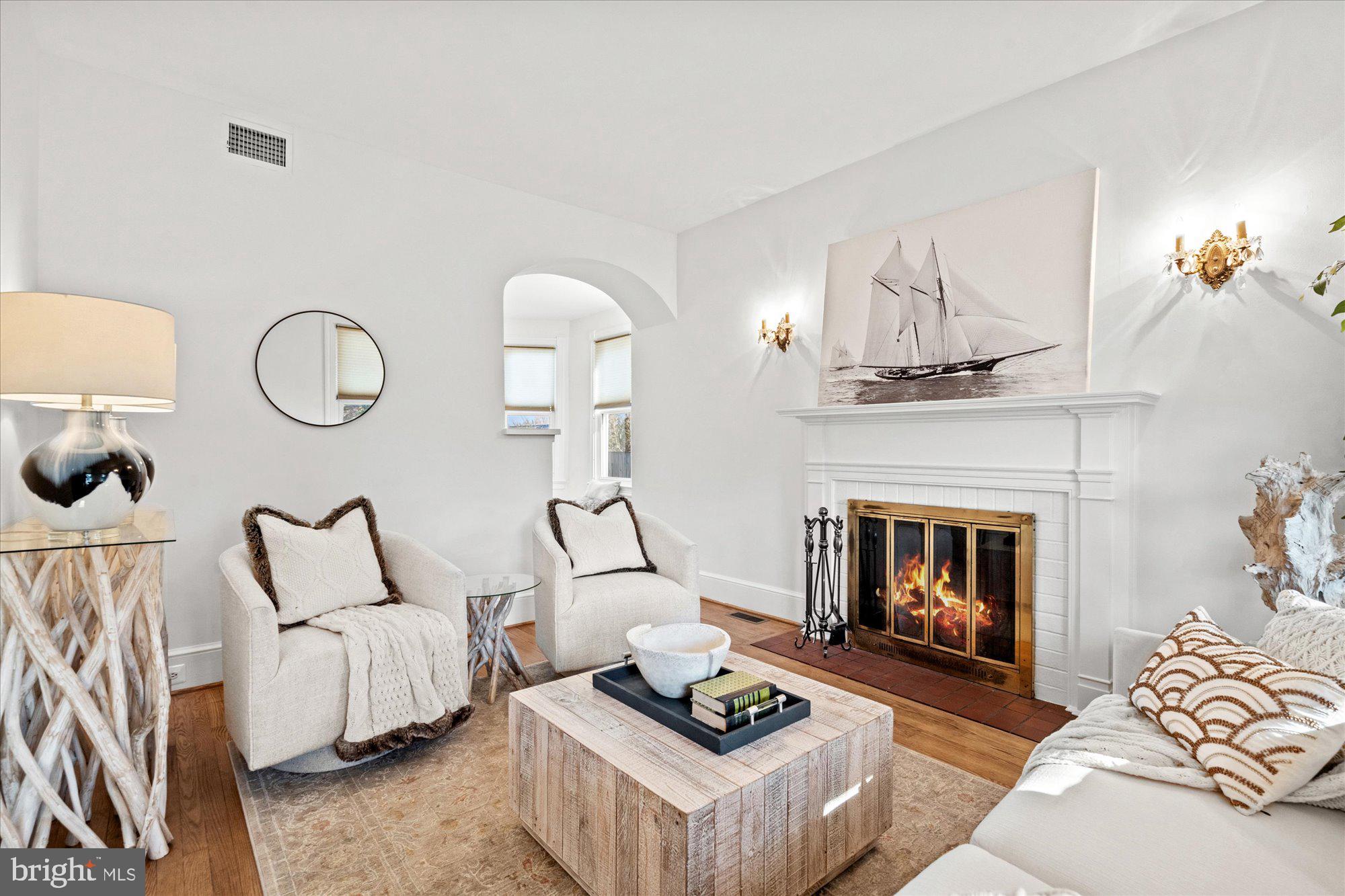 308 Clifford Ave