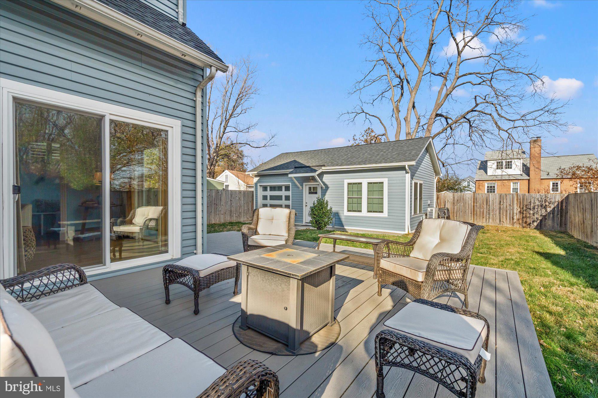 308 Clifford Ave