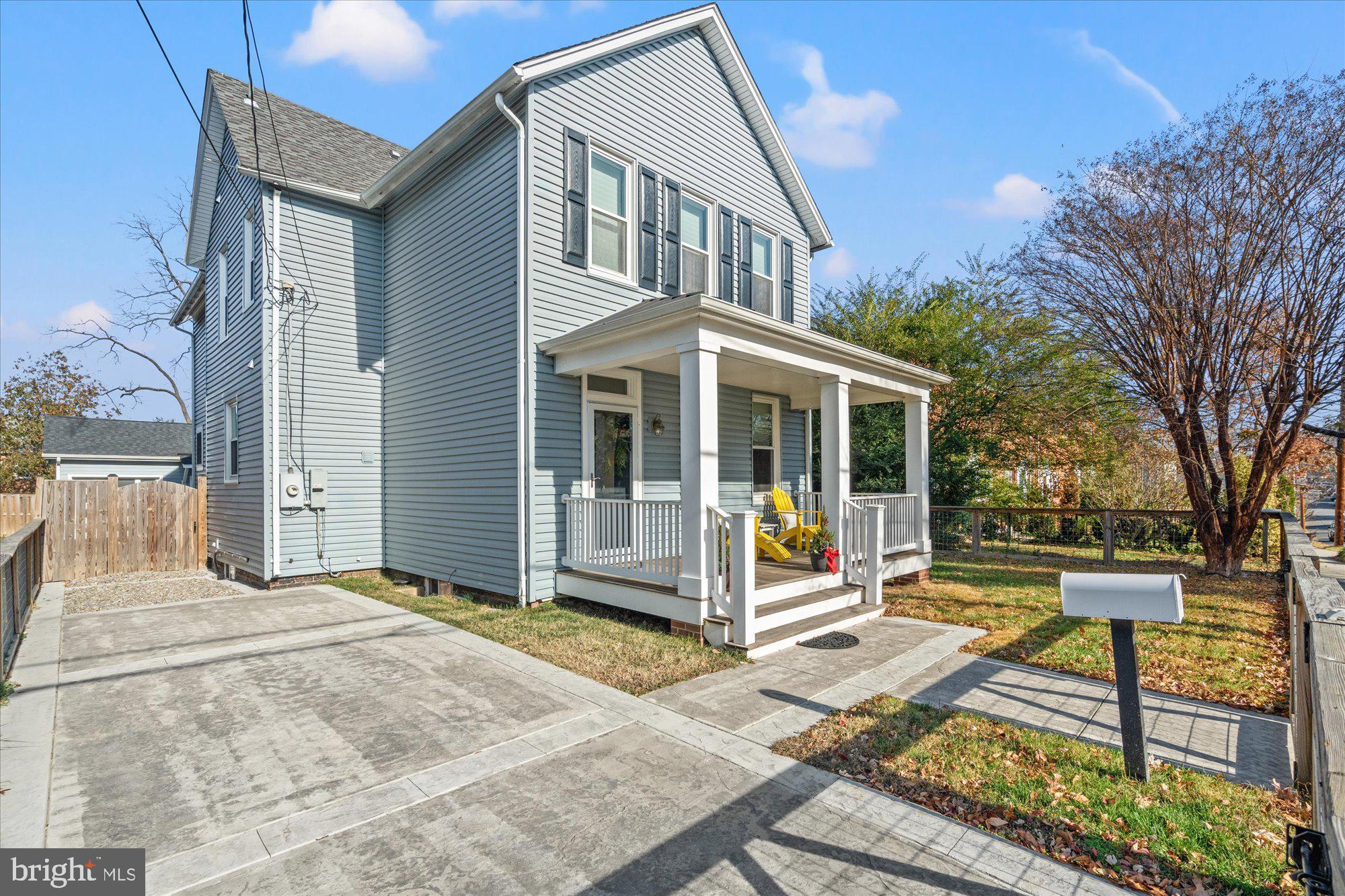 308 Clifford Ave