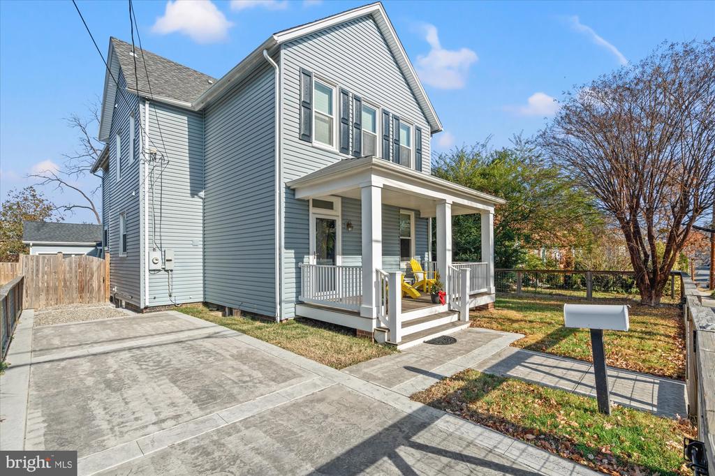 308 Clifford Ave