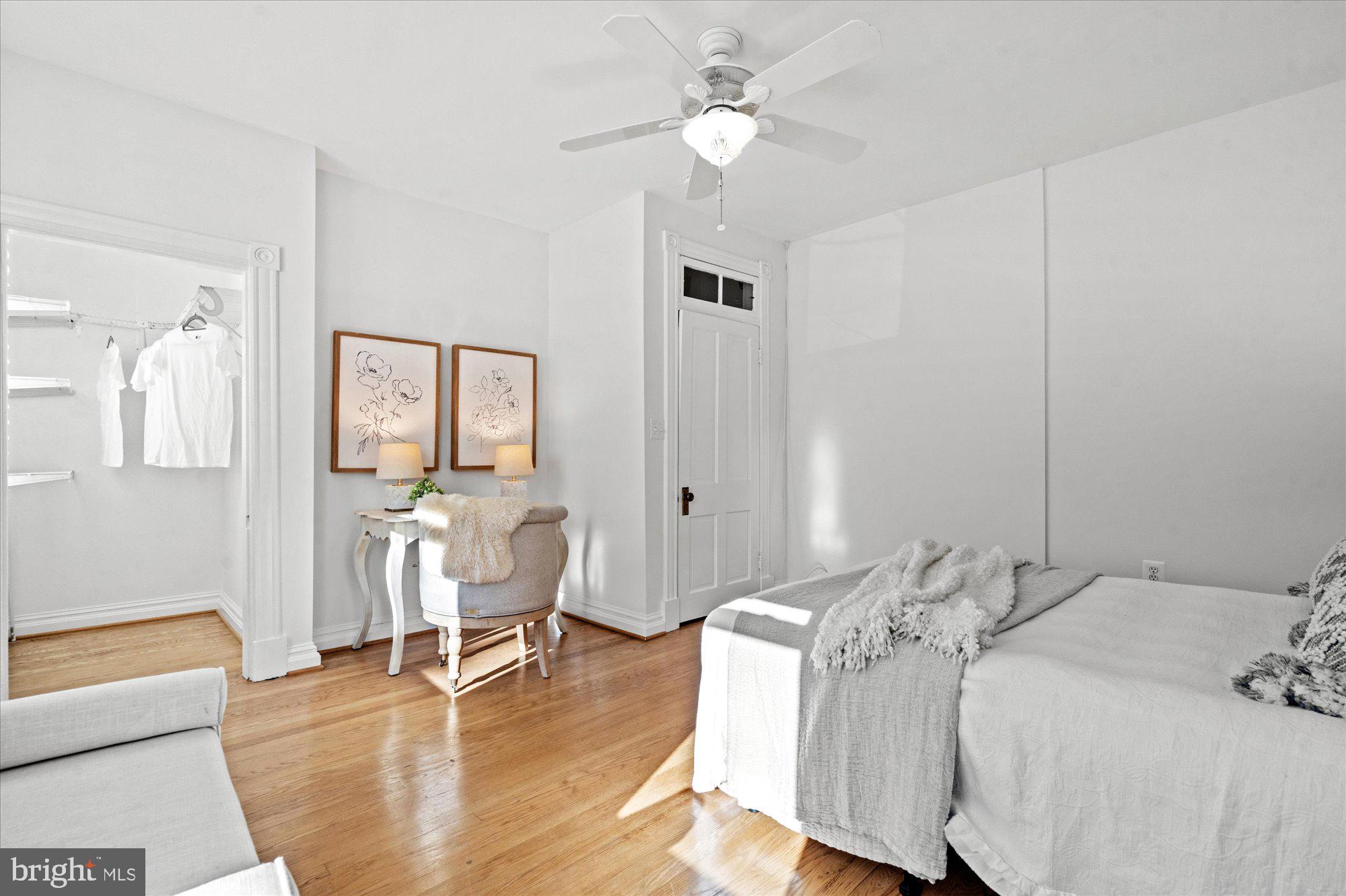 308 Clifford Ave