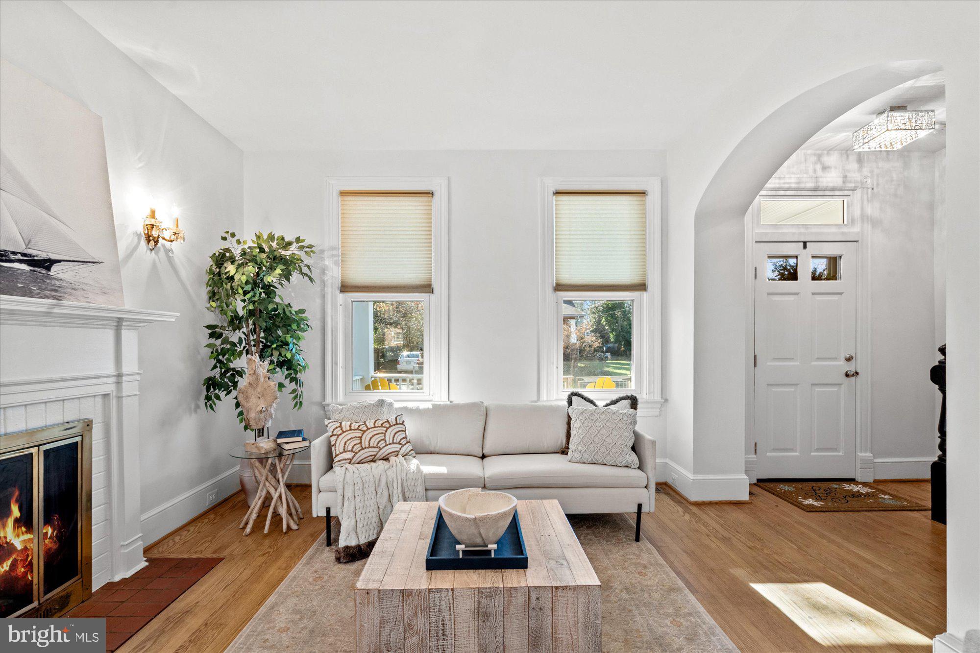 308 Clifford Ave