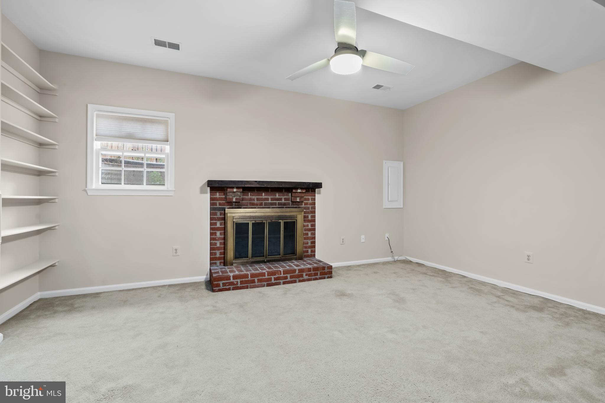 2718 FRANKLIN CT