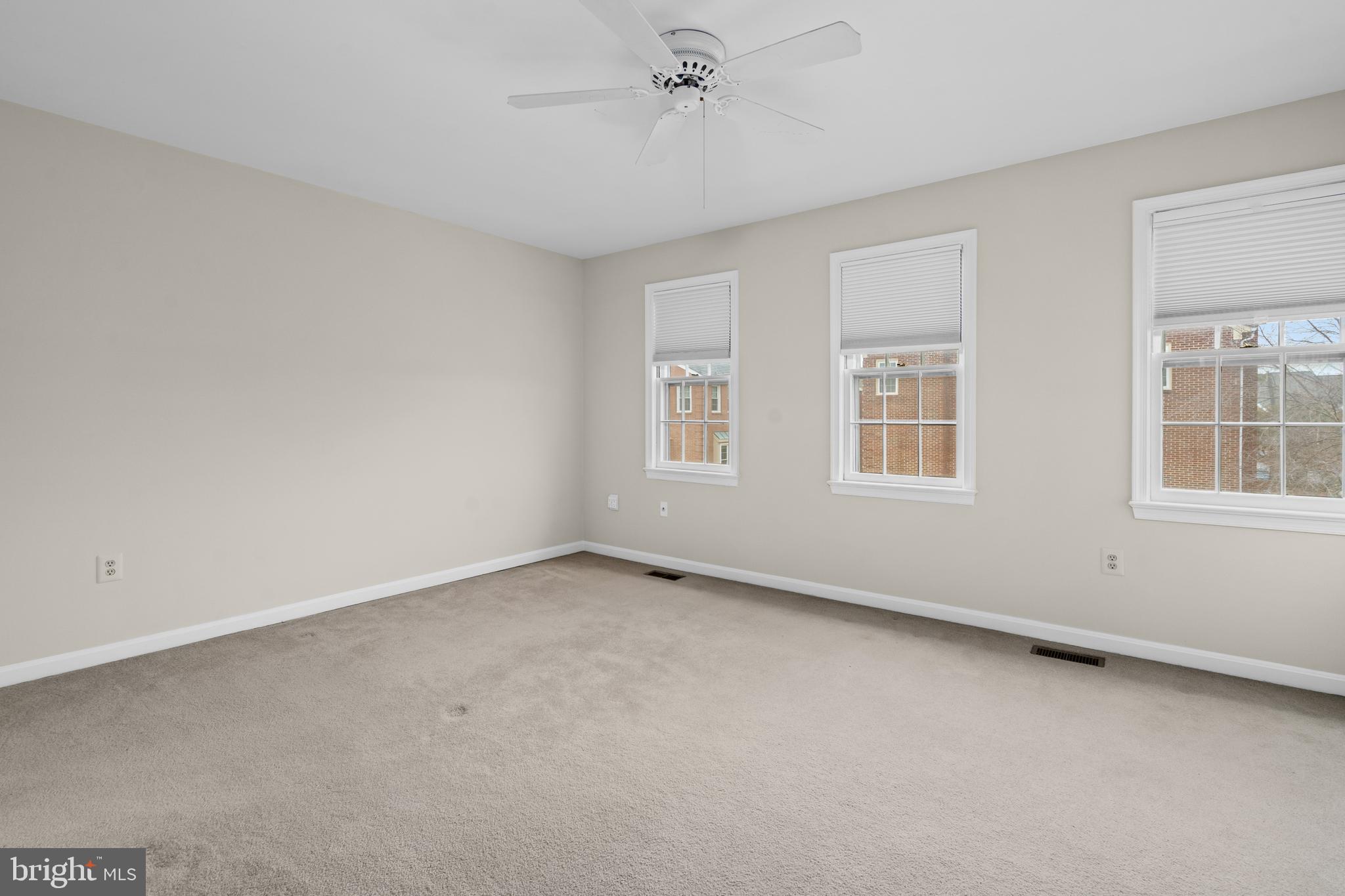 2718 FRANKLIN CT