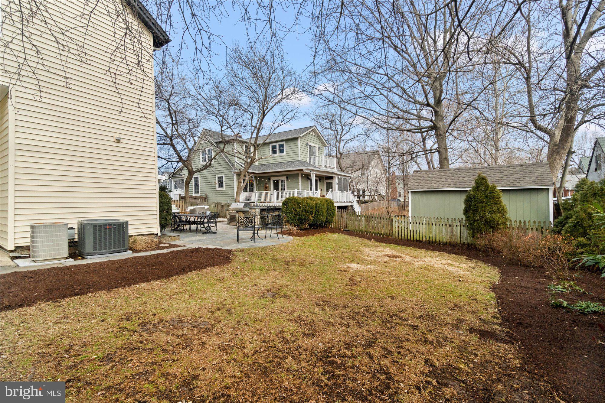 417 E Windsor Ave