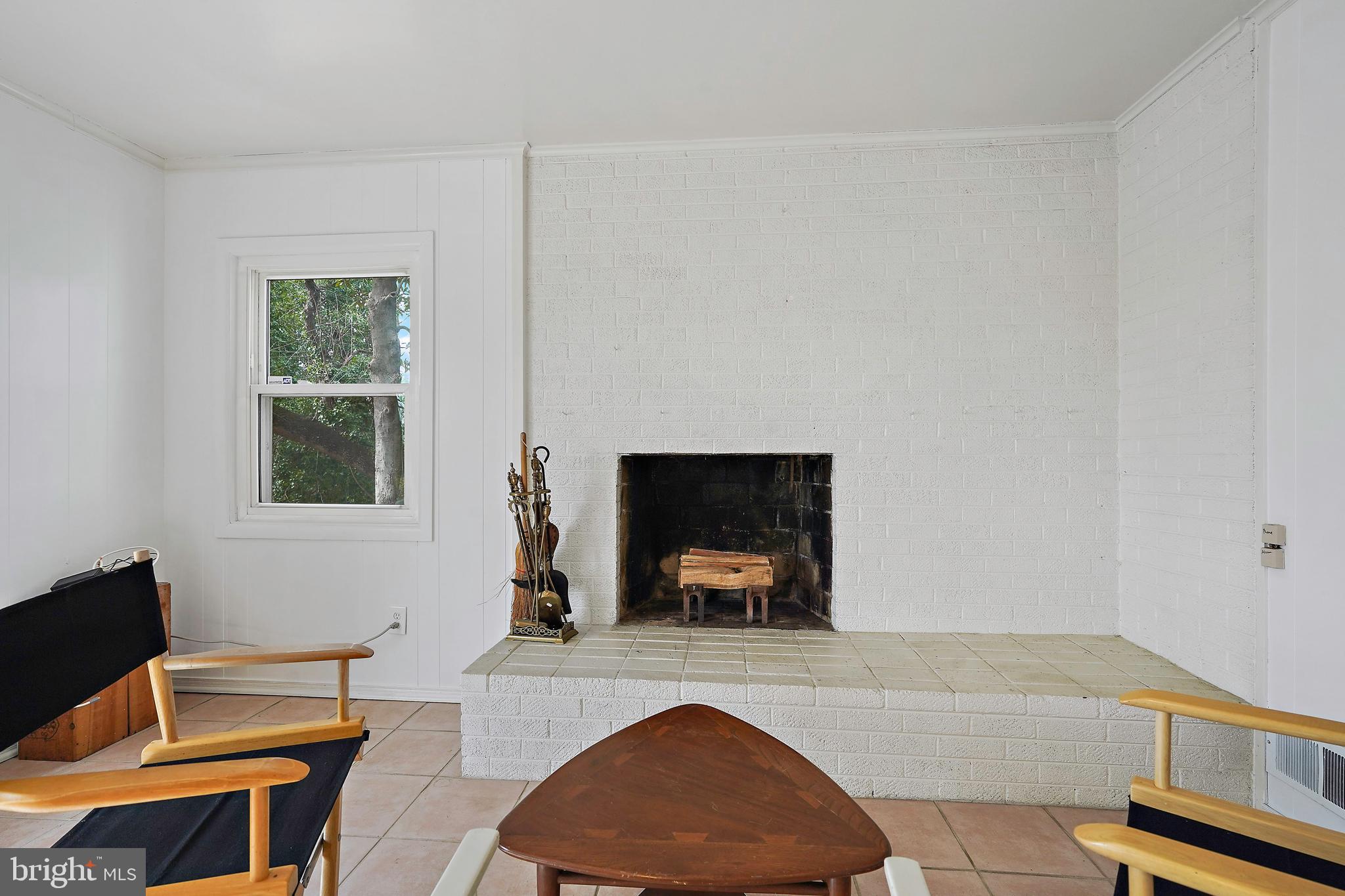 52 Cockrell St