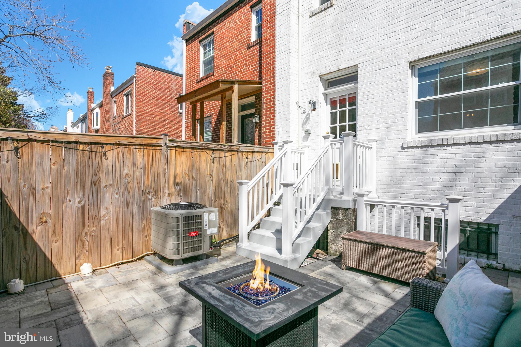 1120 Portner Rd