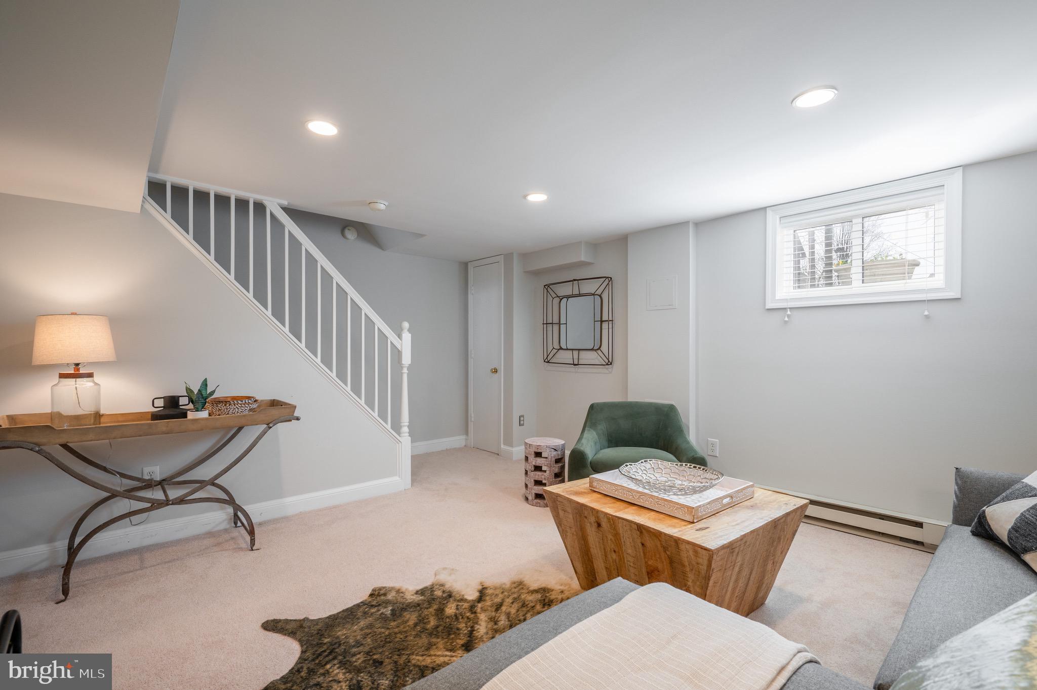 1411 Mount Vernon Ave