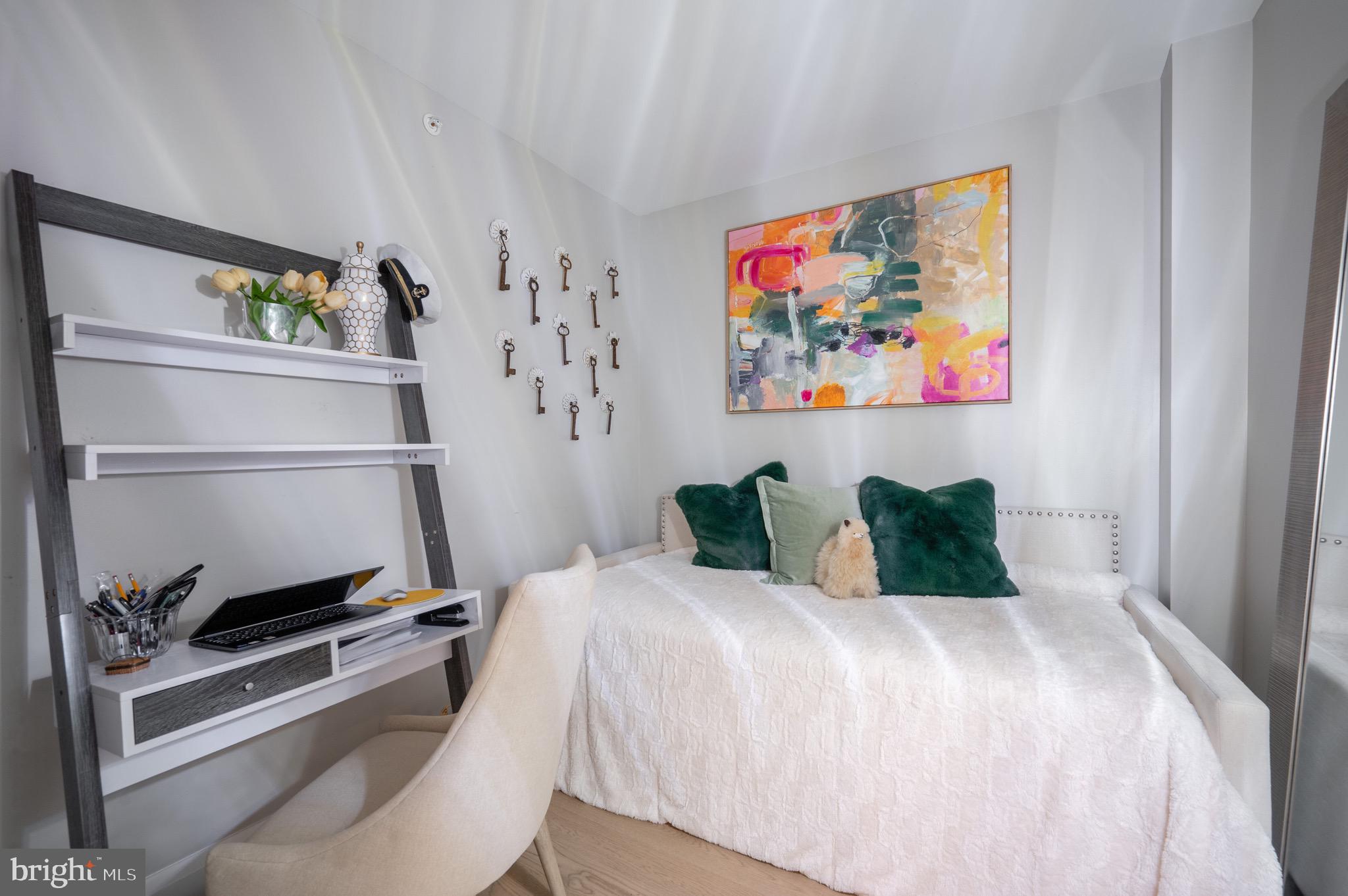 925 N Fairfax St #1103