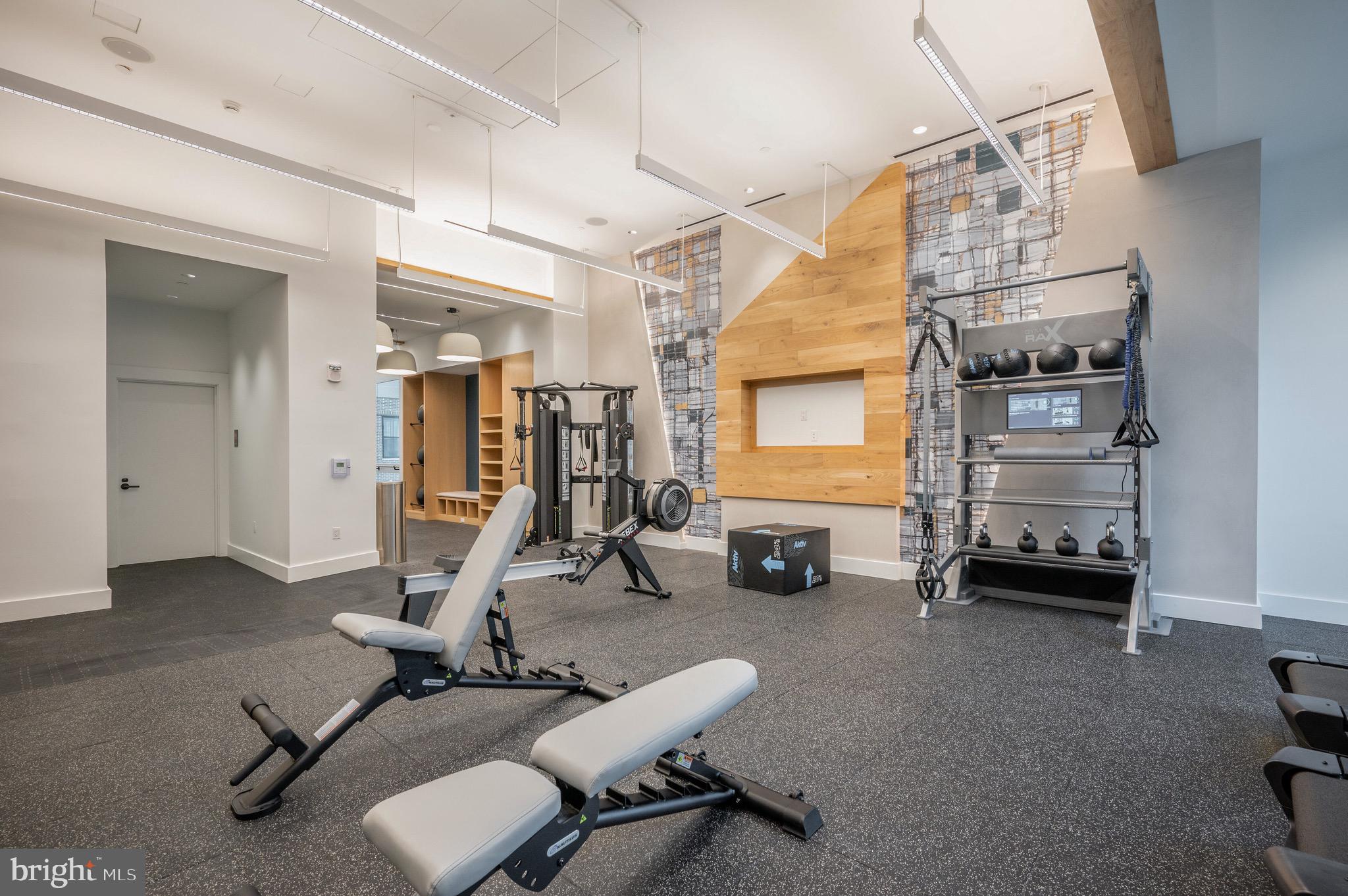 925 N Fairfax St #1103