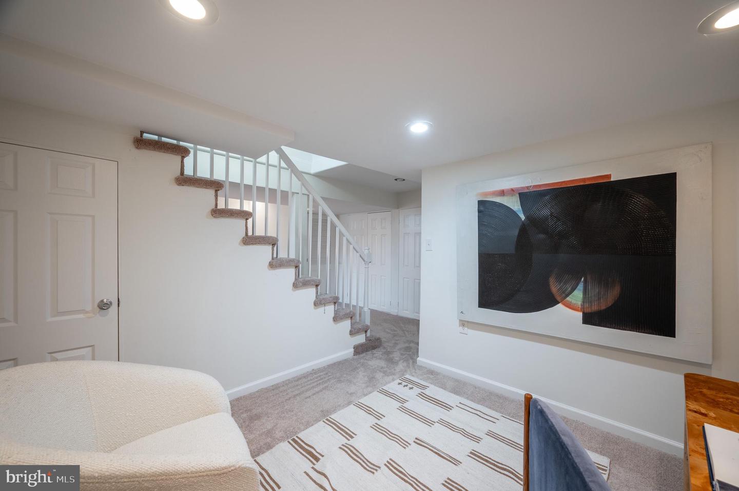708 S Overlook Dr