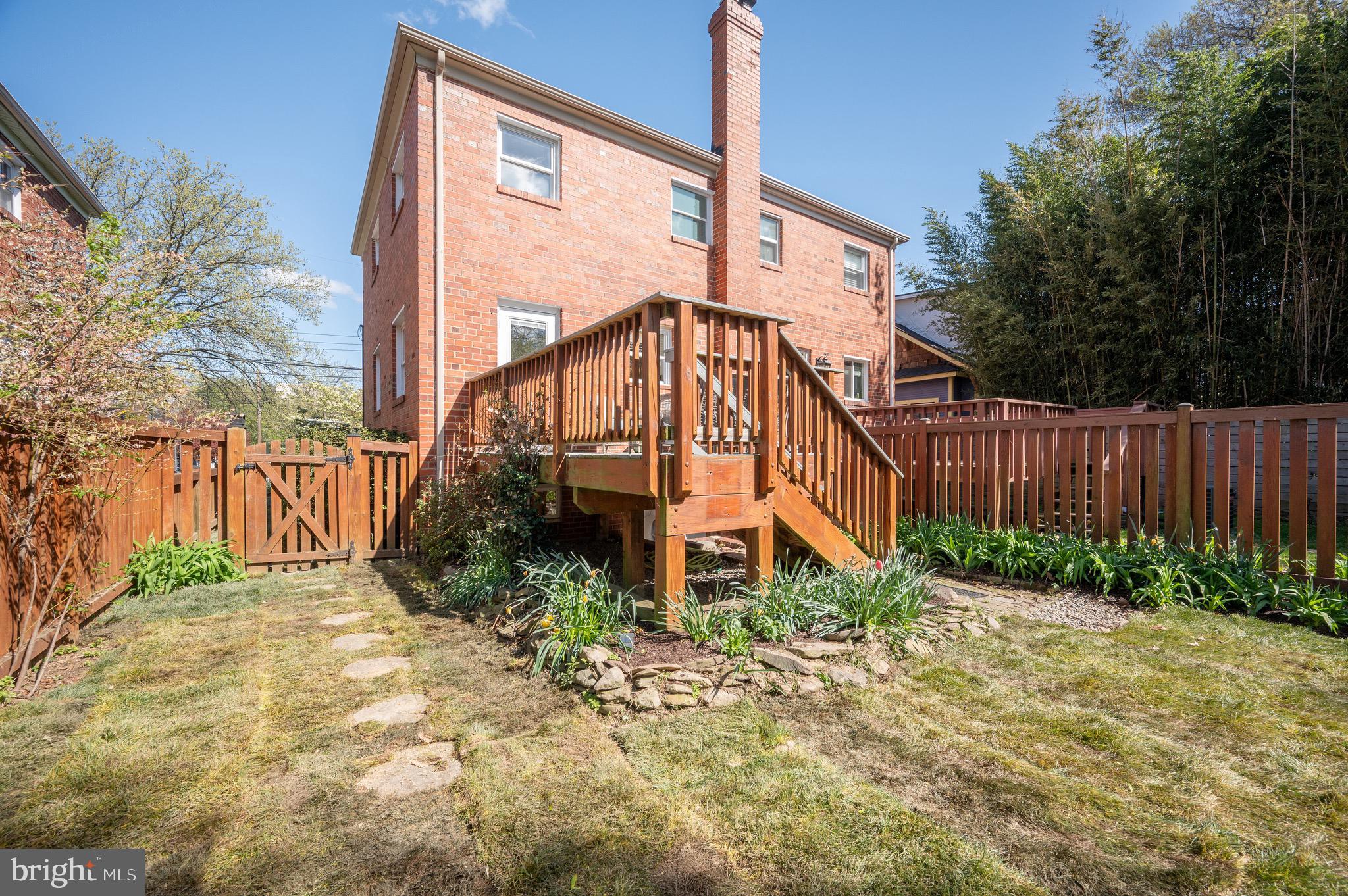 2406 Burke Ave #A