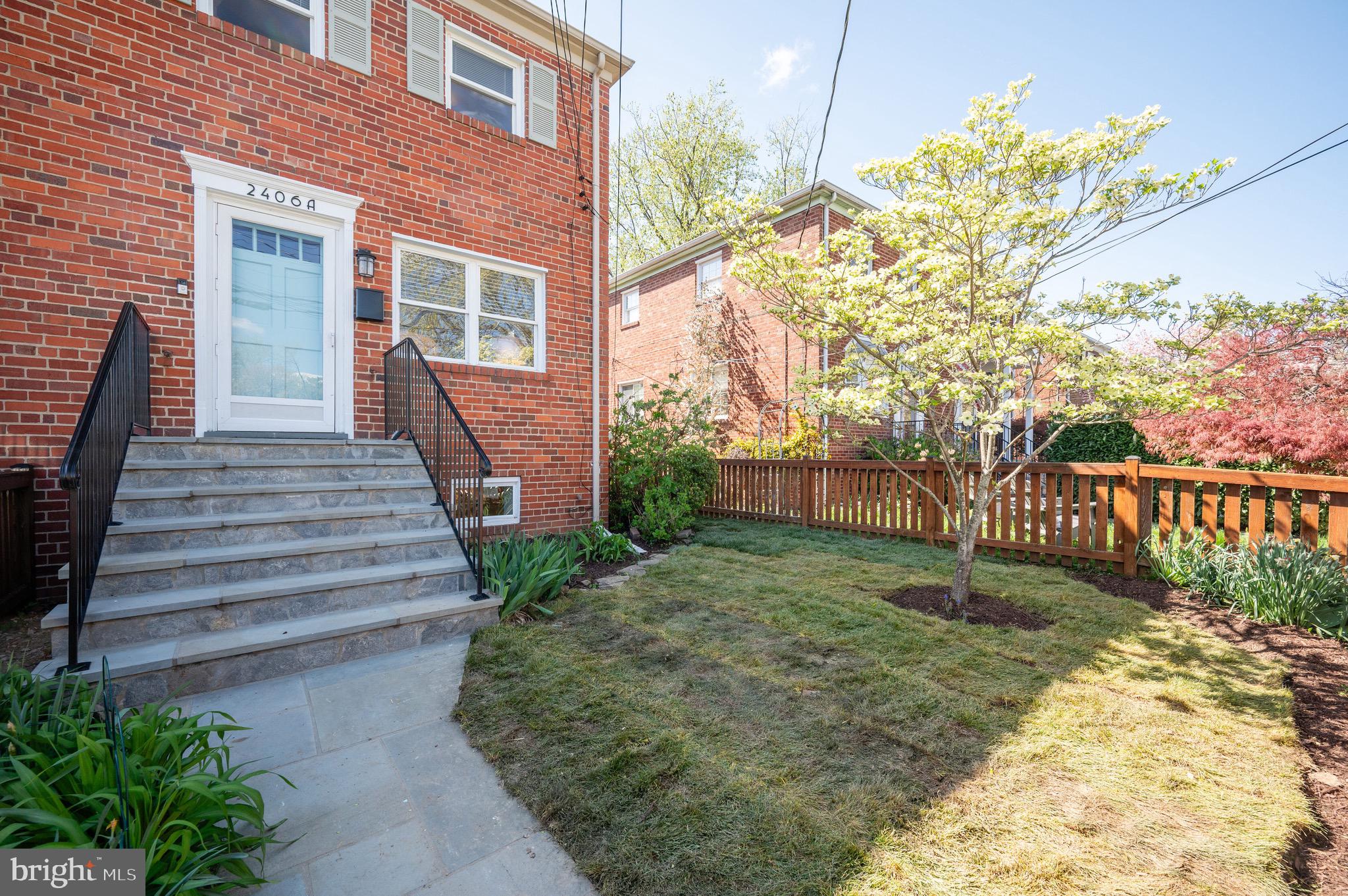 2406 Burke Ave #A