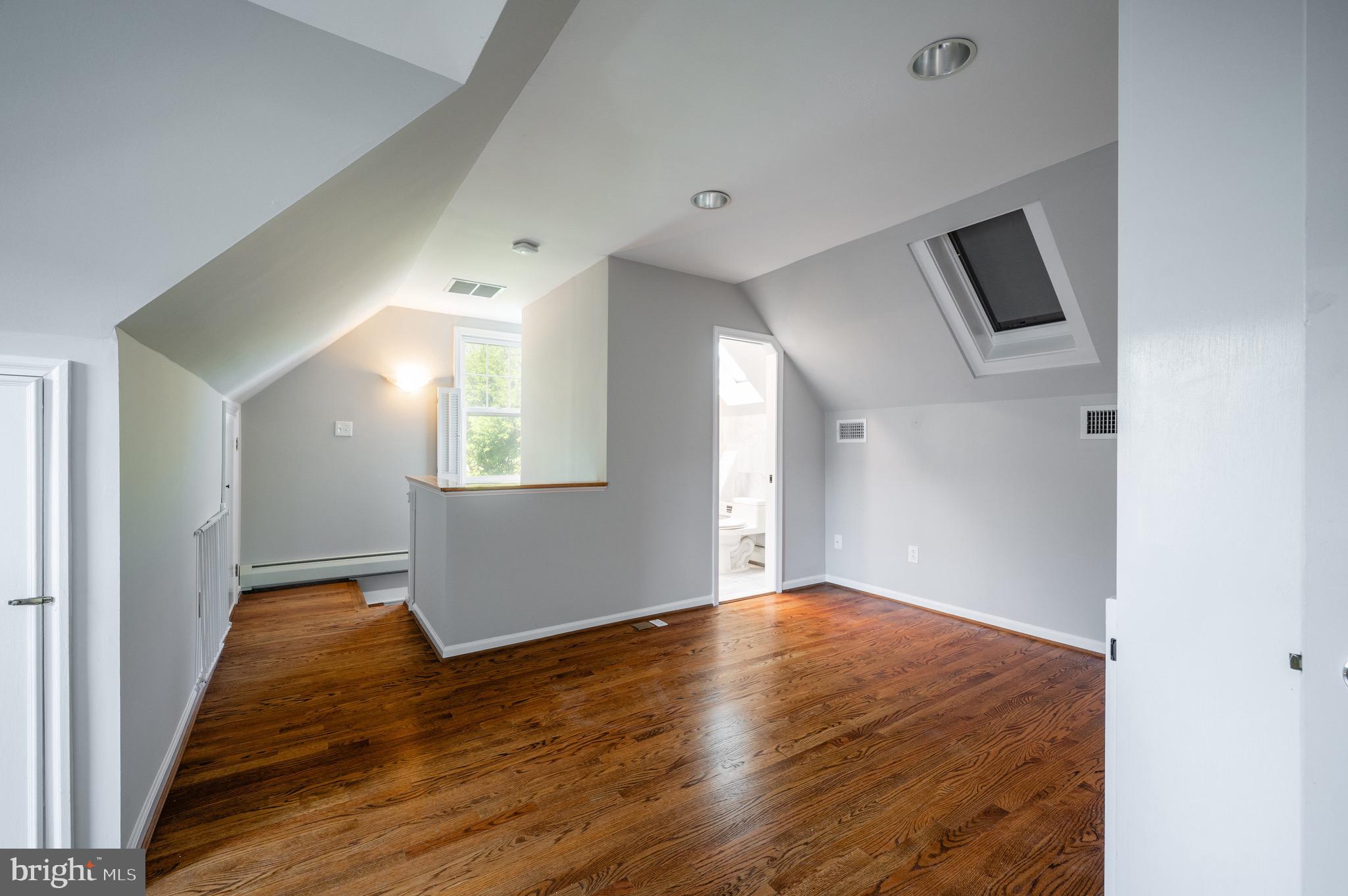506 E WINDSOR AVE