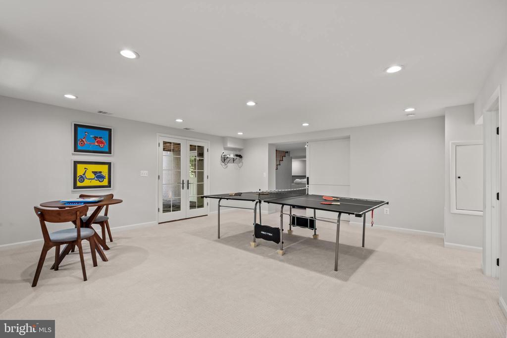 4812 Maury Ln